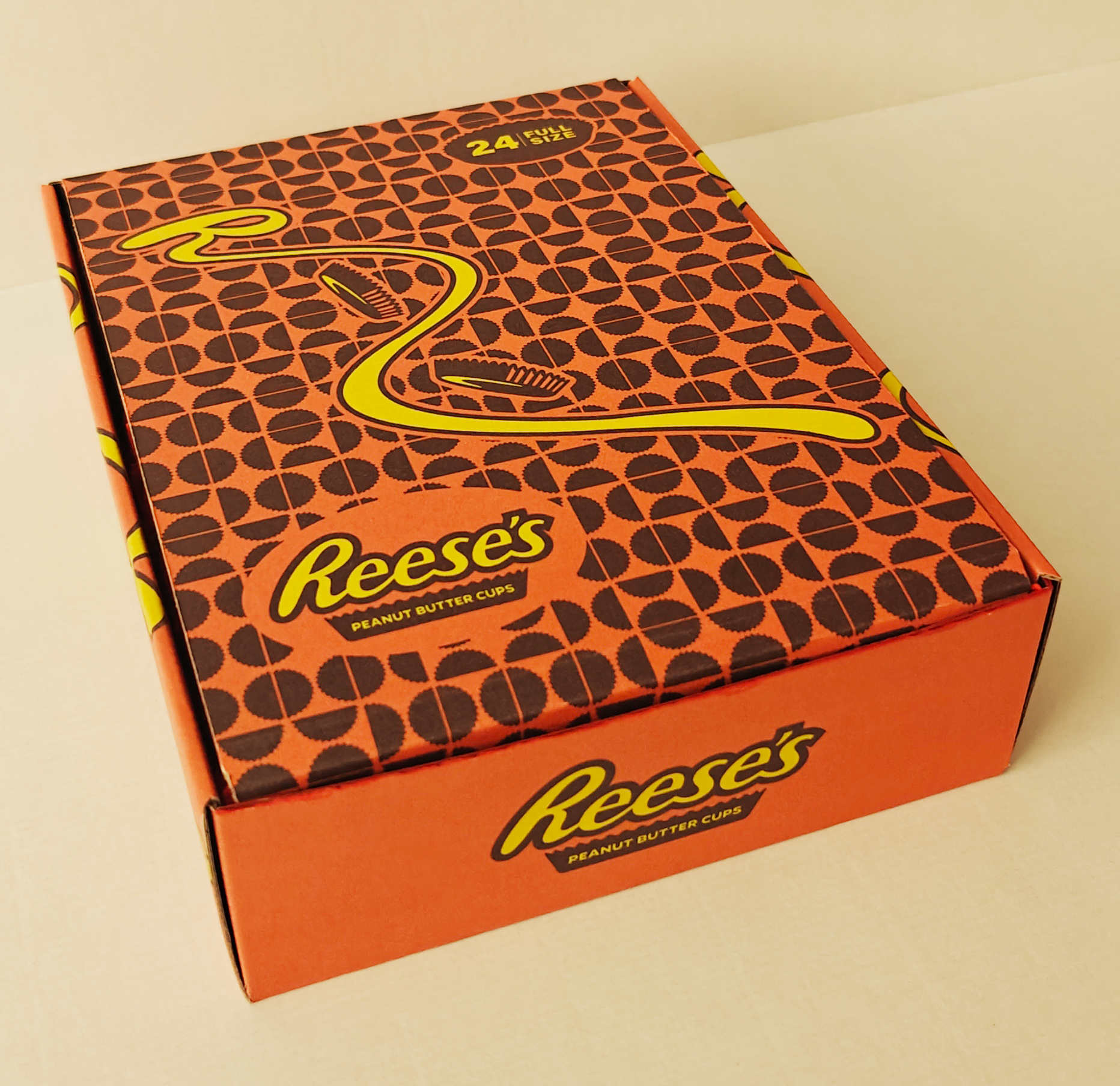 Reeses-Front.png