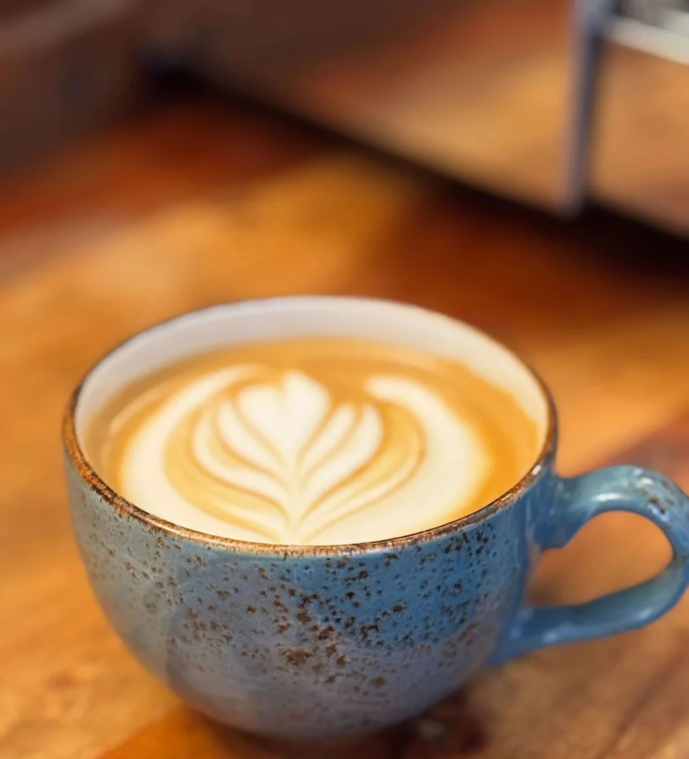Mug & Maple food and atmosphere