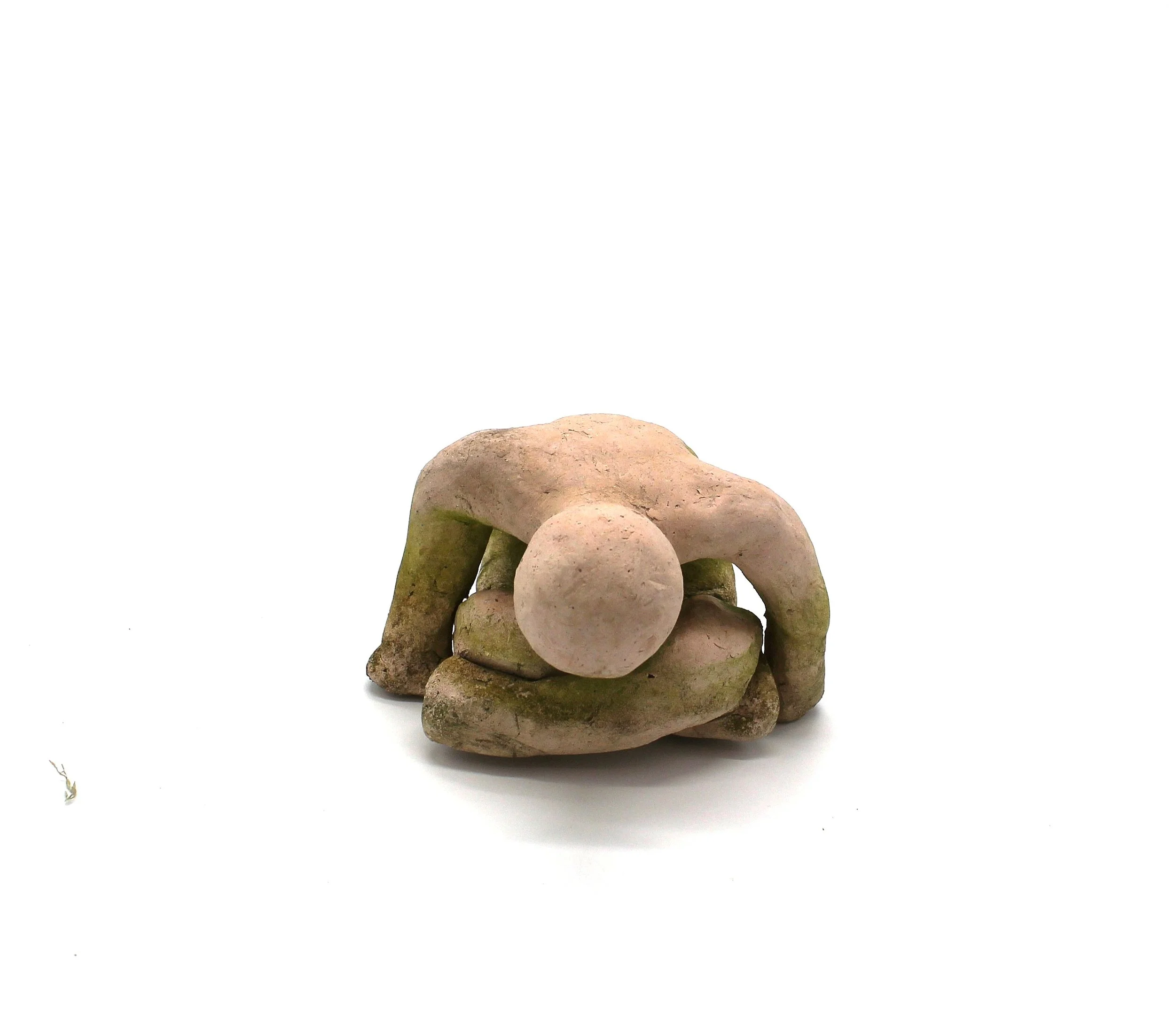 Bearin' Earth Ceramic and moss 2.5"x4"