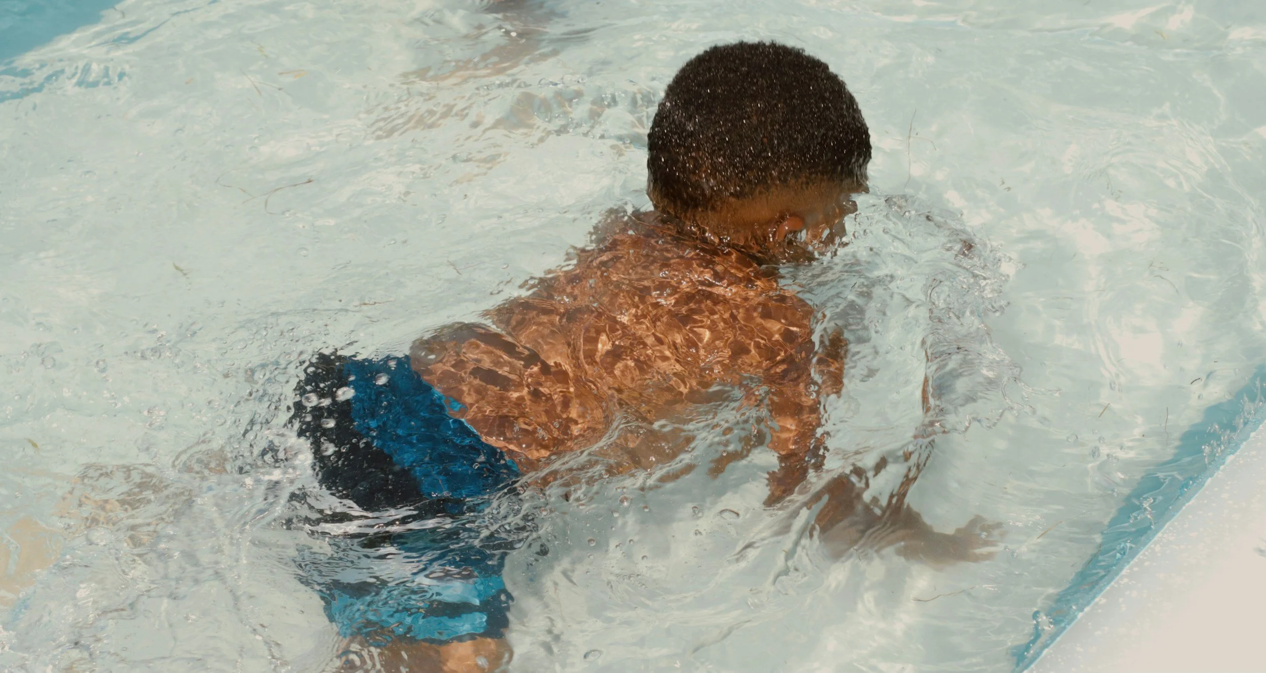 ISR Swimming: A Parent’s Clear Guide to Infant Survival Swim Lessons