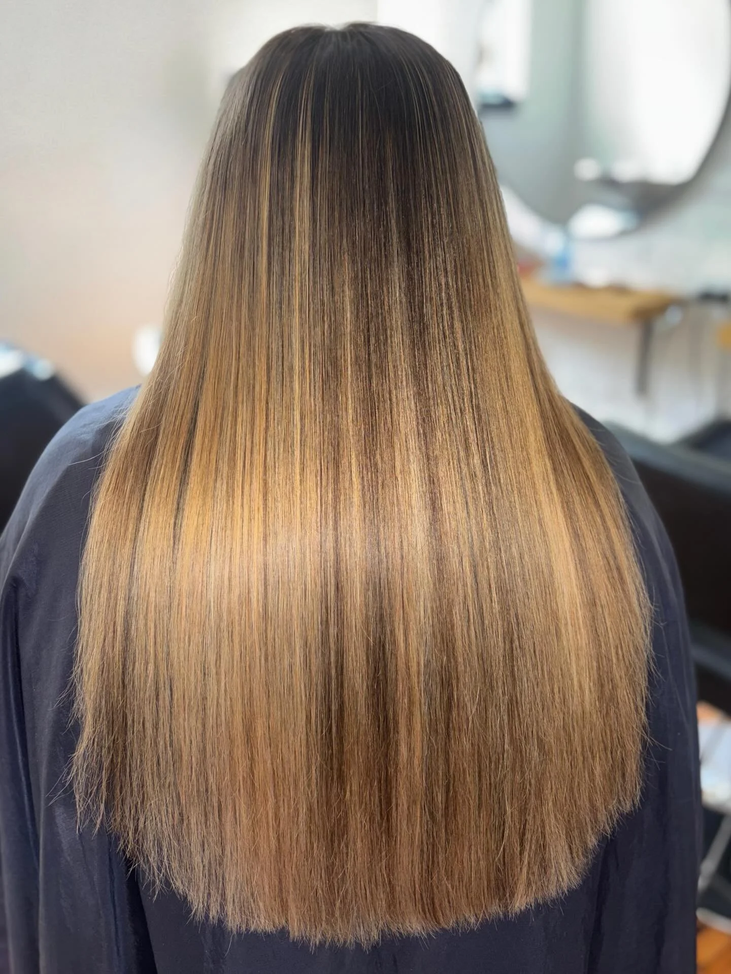 Hair like this doesn&rsquo;t happen by accident.
Sharnay back in the chair for a refresh through the mids and ends and a tidy up to keep everything looking smooth, healthy and polished. Maintenance appointments are what keep your colour looking this 