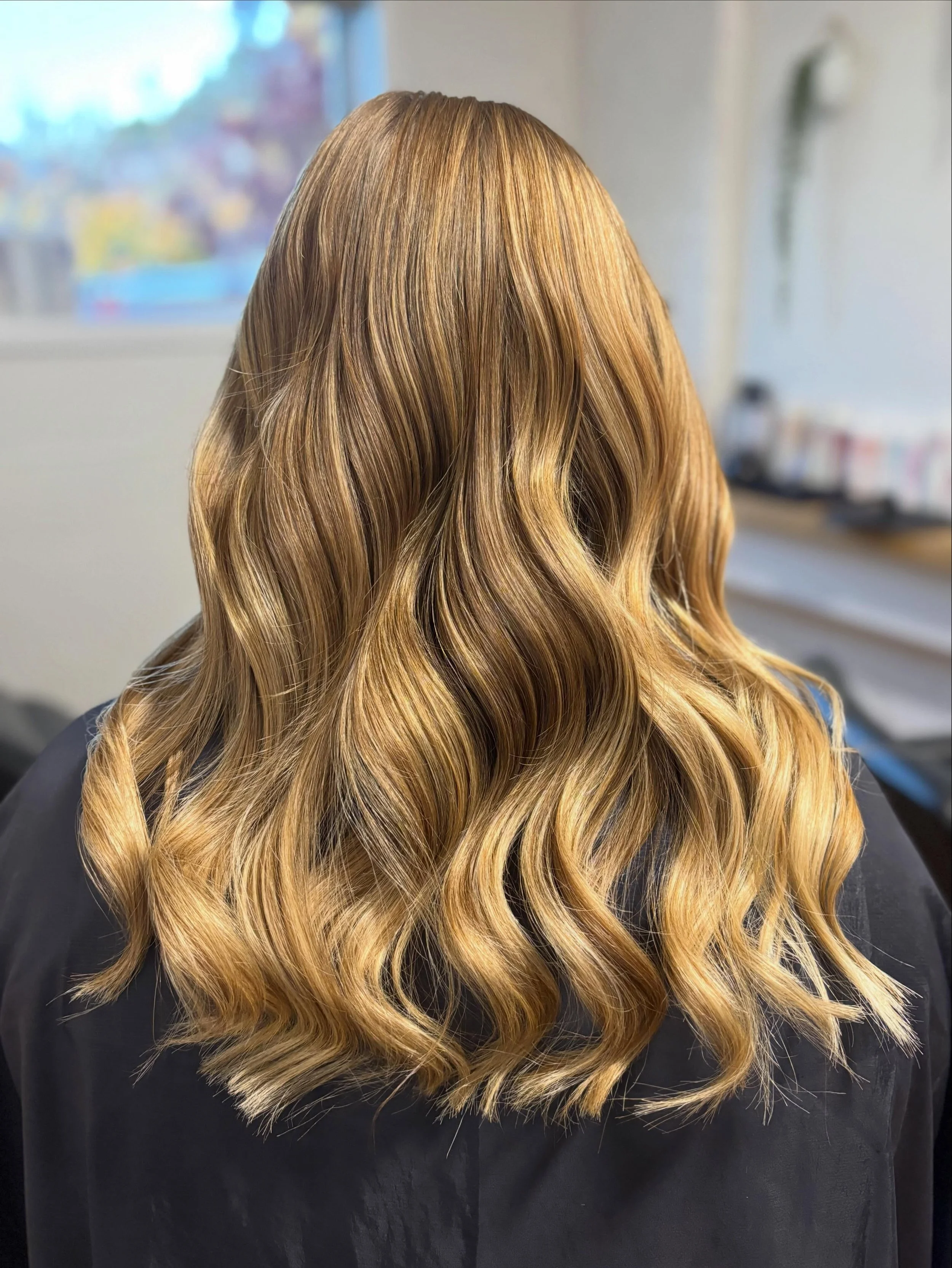 Some hair just needs the right tones in the right places 🤎✨ Bonnie&rsquo;s colour went from flat and grown out to glossy, dimensional and expensive-looking without losing that natural feel. Ready for your own refresh? Message me or book online ✨ #ha