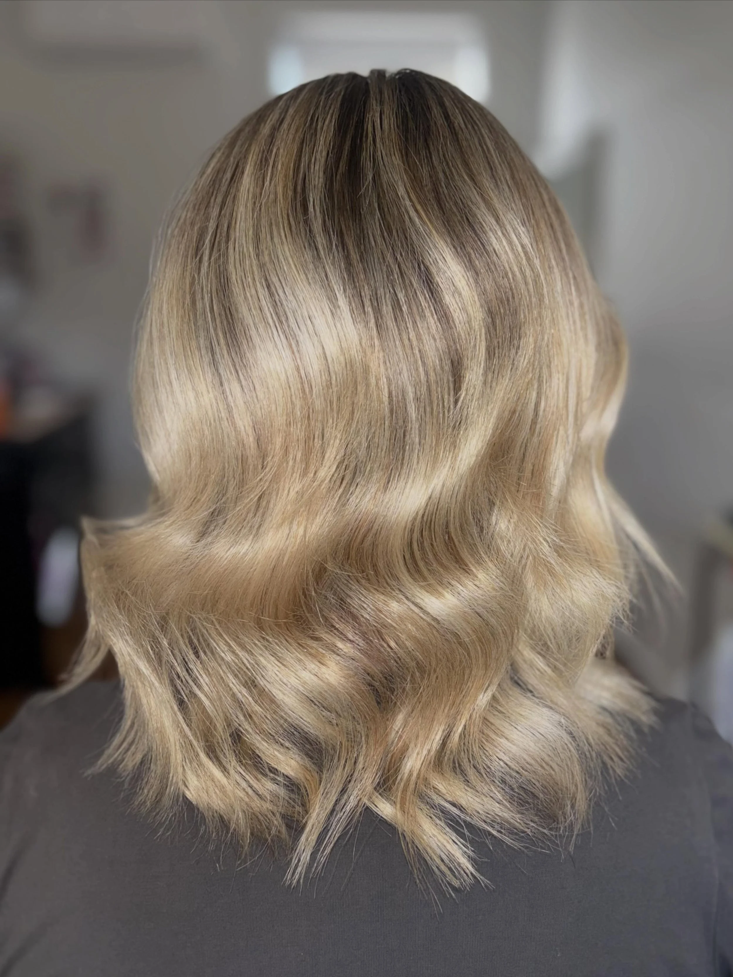 Soft ribbons, seamless blends &amp; that expensive blonde glow ✨ Binny&rsquo;s full head foils + root smudge combo had us saying goodbye to harsh regrowth and hello to that creamy lived-in blonde. The kind of colour that still looks beautiful weeks l