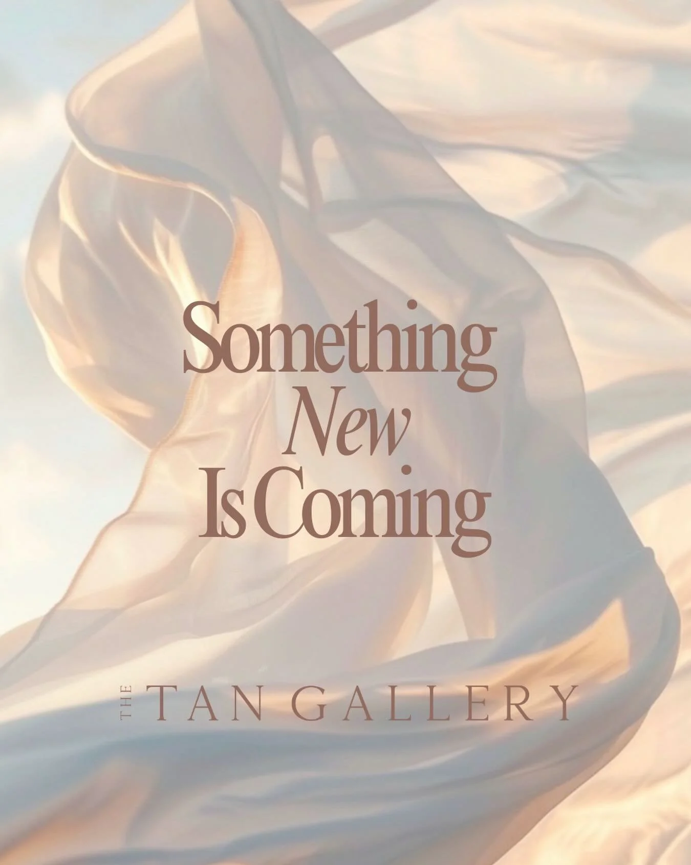 CONTACTLESS TANNING BOOTH.  PRIVATE &amp; DISCREET.  A flawless glowing tan without the UV exposure.  Stay tuned 👀🤎 #contactlesstanning #warrnambool #versaspaspraytan #sunlesstanning