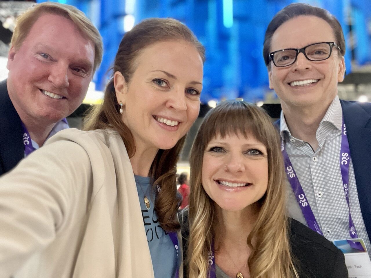 TechMode team of influencers live at an event