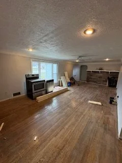 Living Room Remodel Before