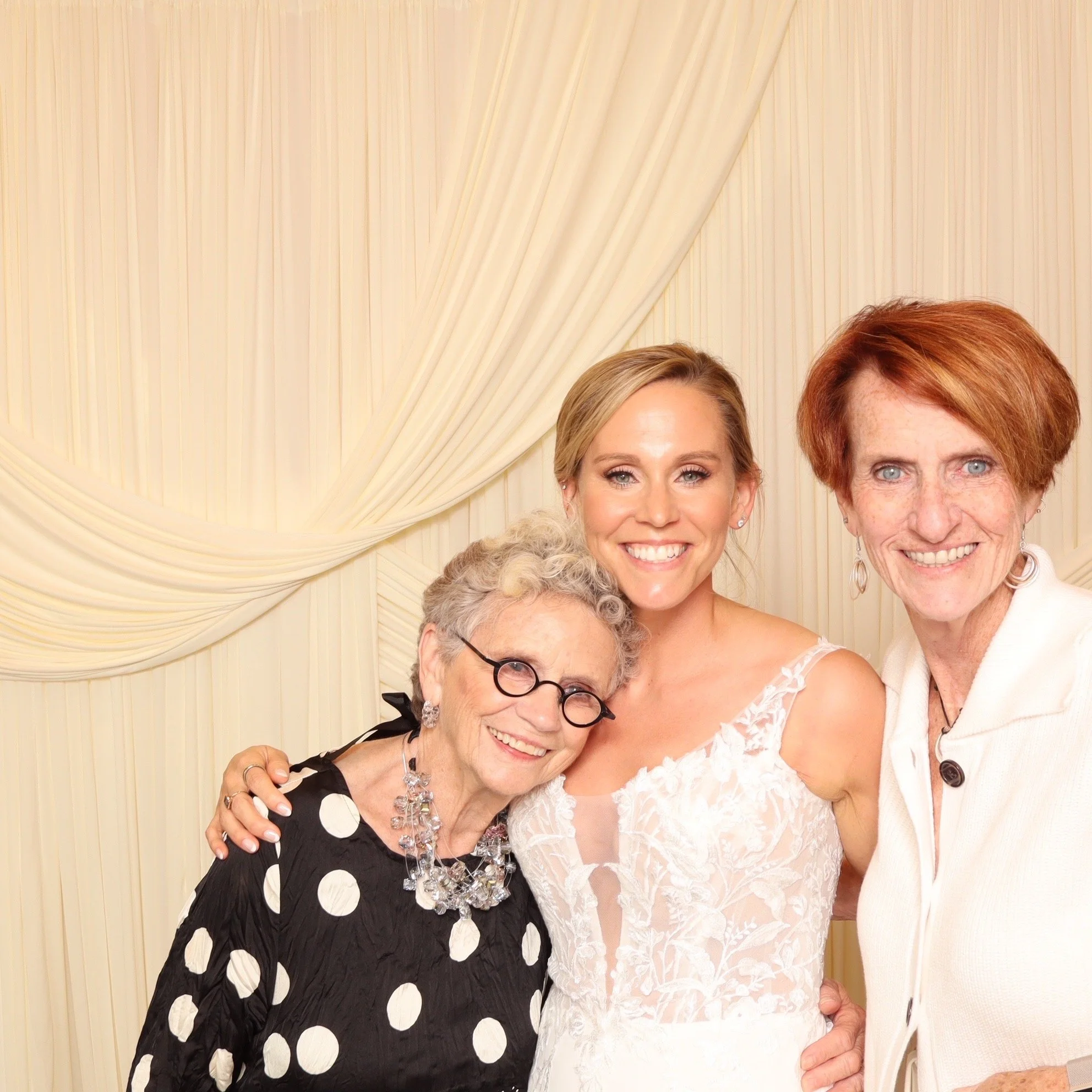Ellyn_Sebastiens_Wedding_0035_photo.jpeg