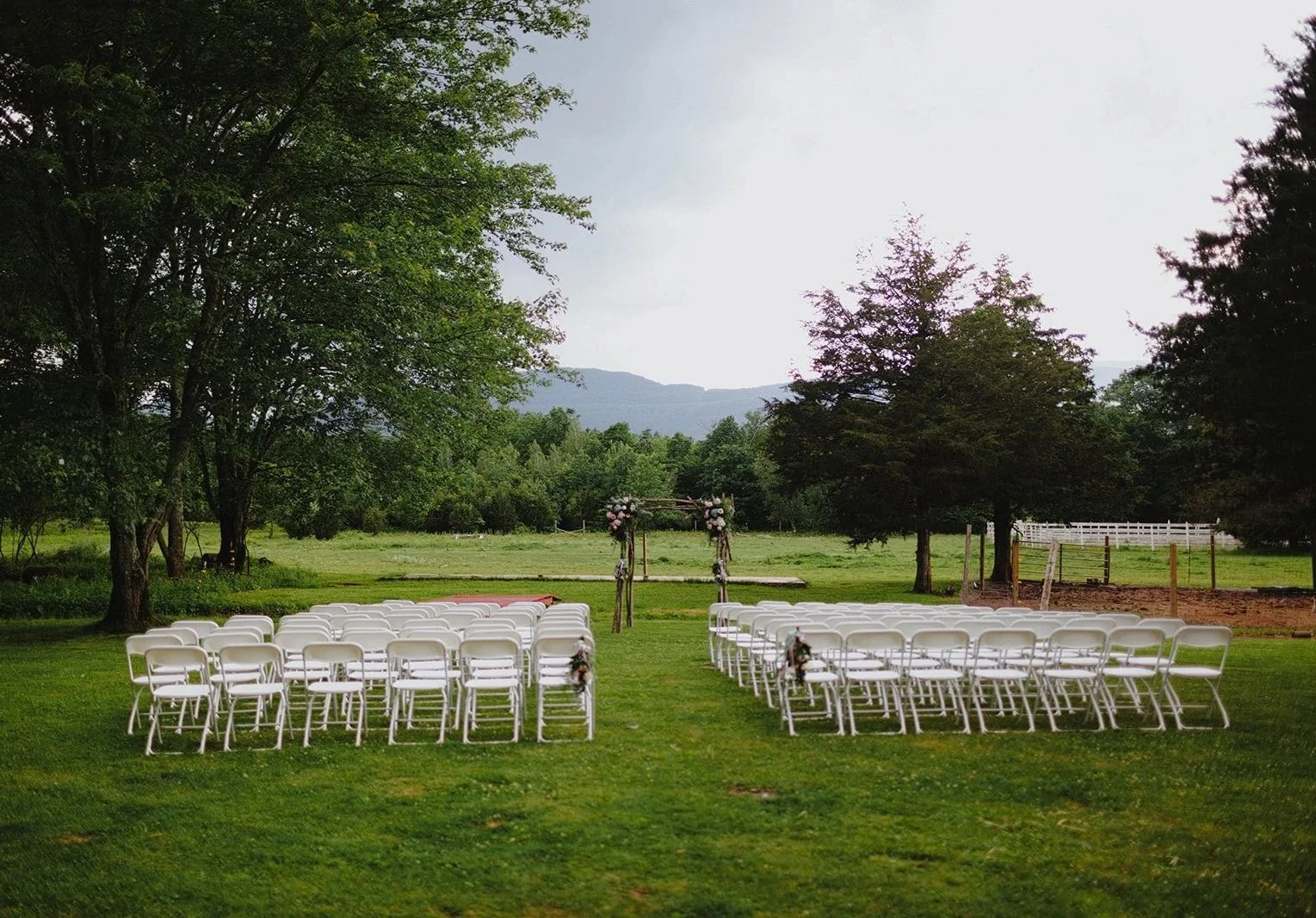 The Horse Fields & Mountain Views
