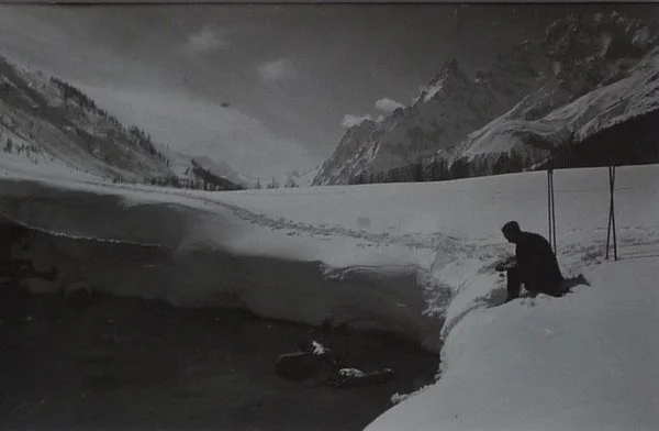 Sosta in Val Ferret (E. Bareux)