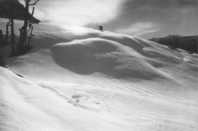 Controluce con sciatore