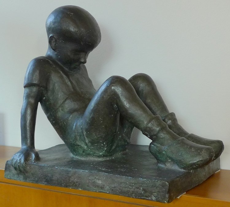 Bambino con i sabots