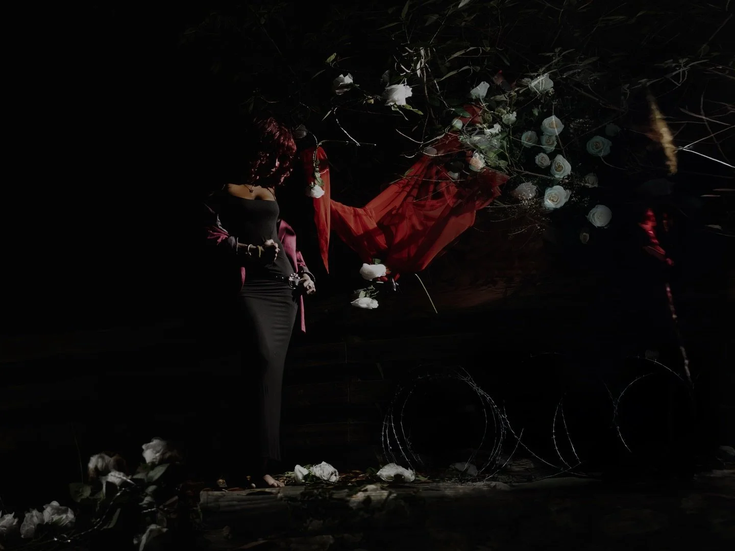 Allure Noir

Noir Haven Archive 
Artwork by @robertoxch 
Model @dolce_sabine_