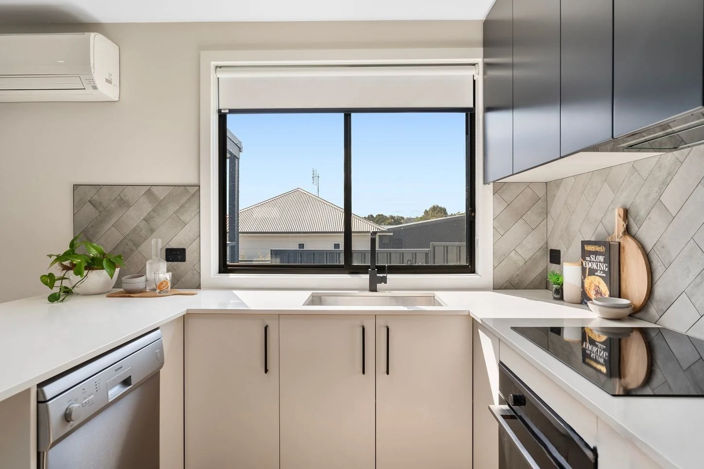 kitchen3.jpg