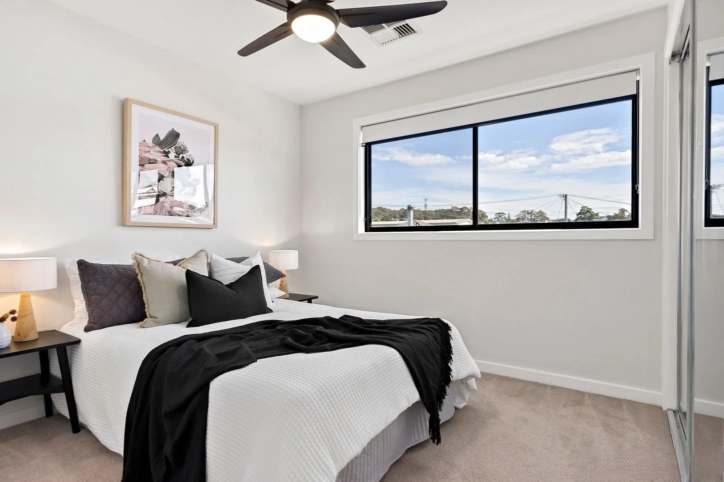 bedroom2.jpg