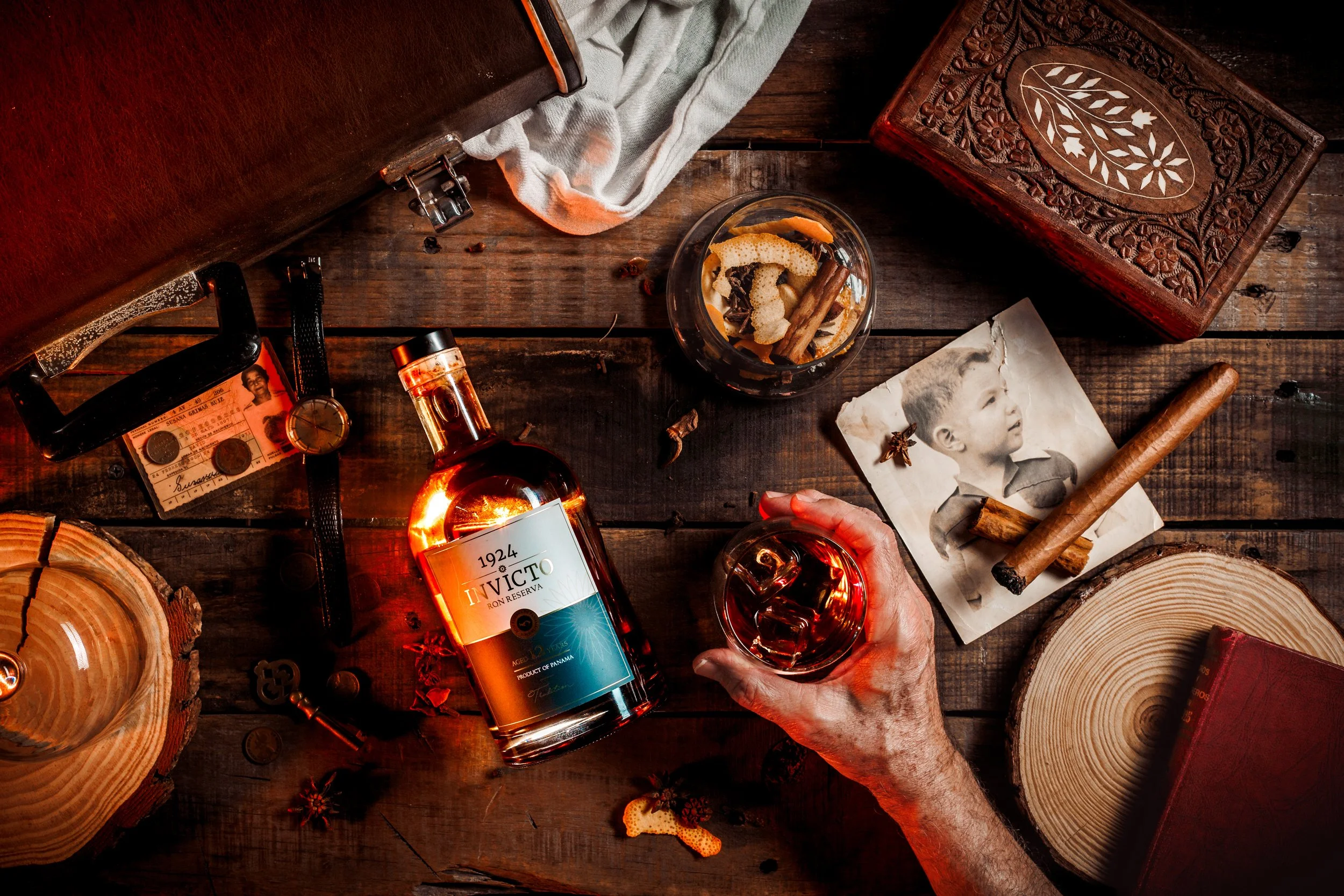 Ron Invicto — Website imagery