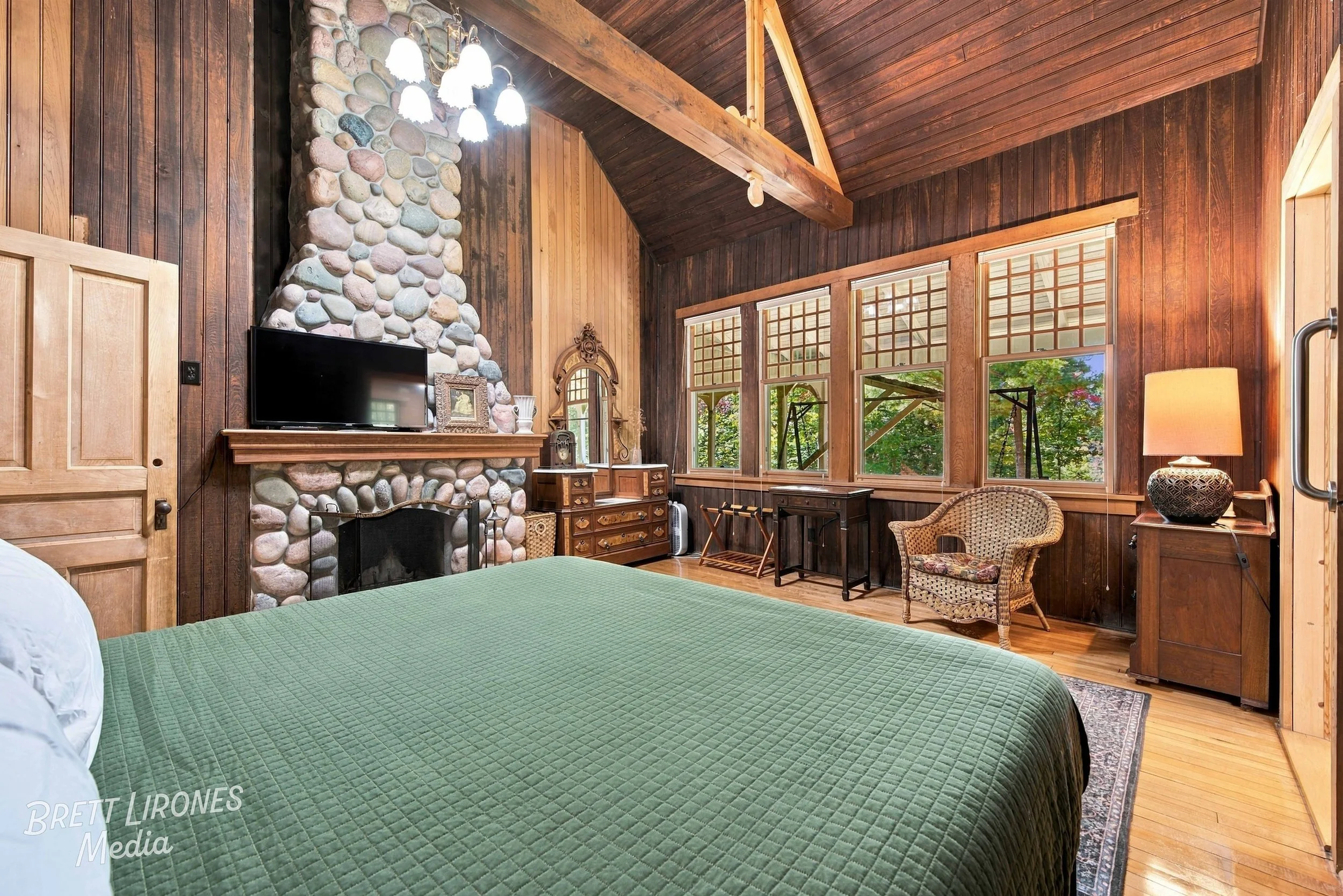 Watermark_web_A7R06515_HDR.jpg