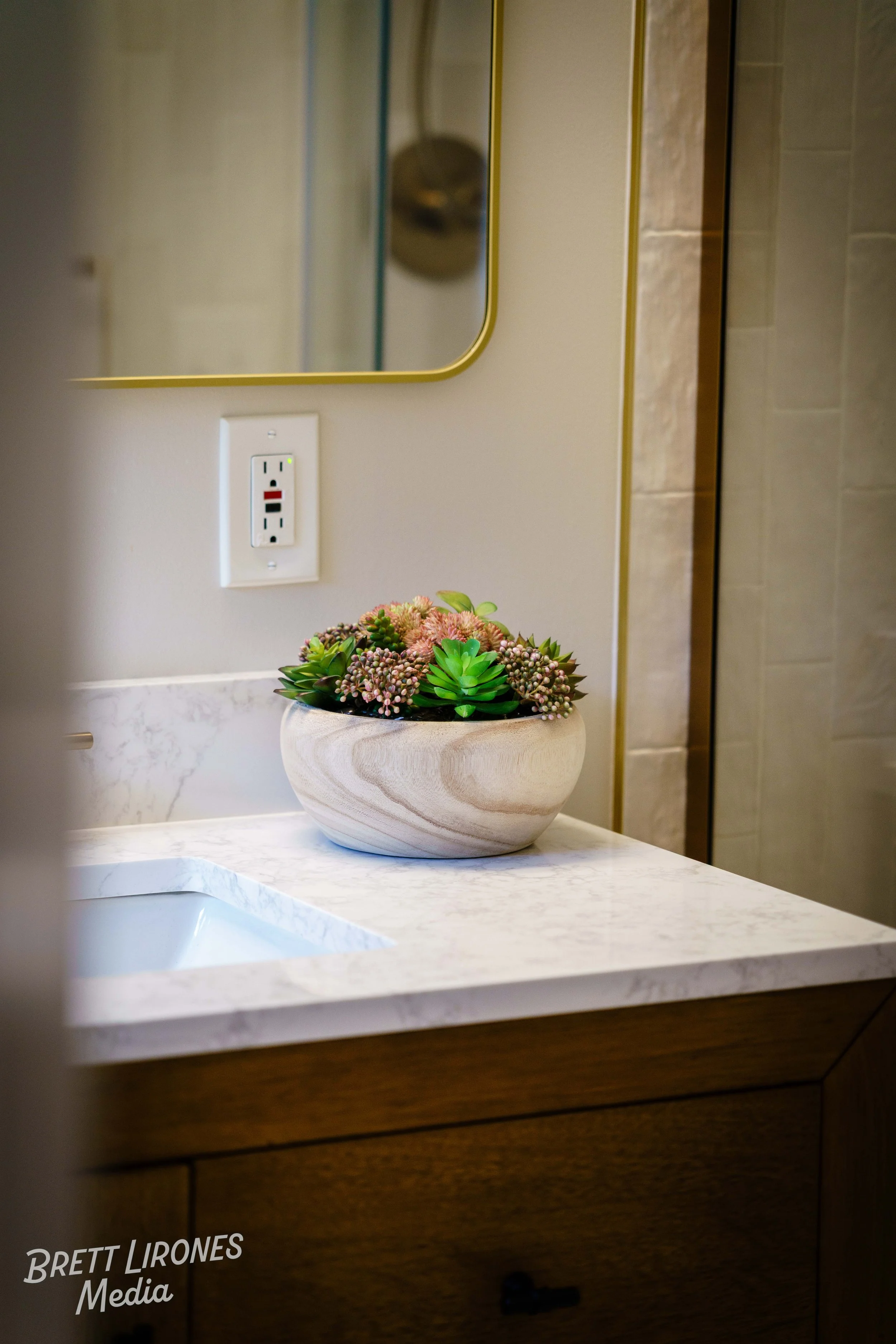 Watermark_web_A7R00655.jpg