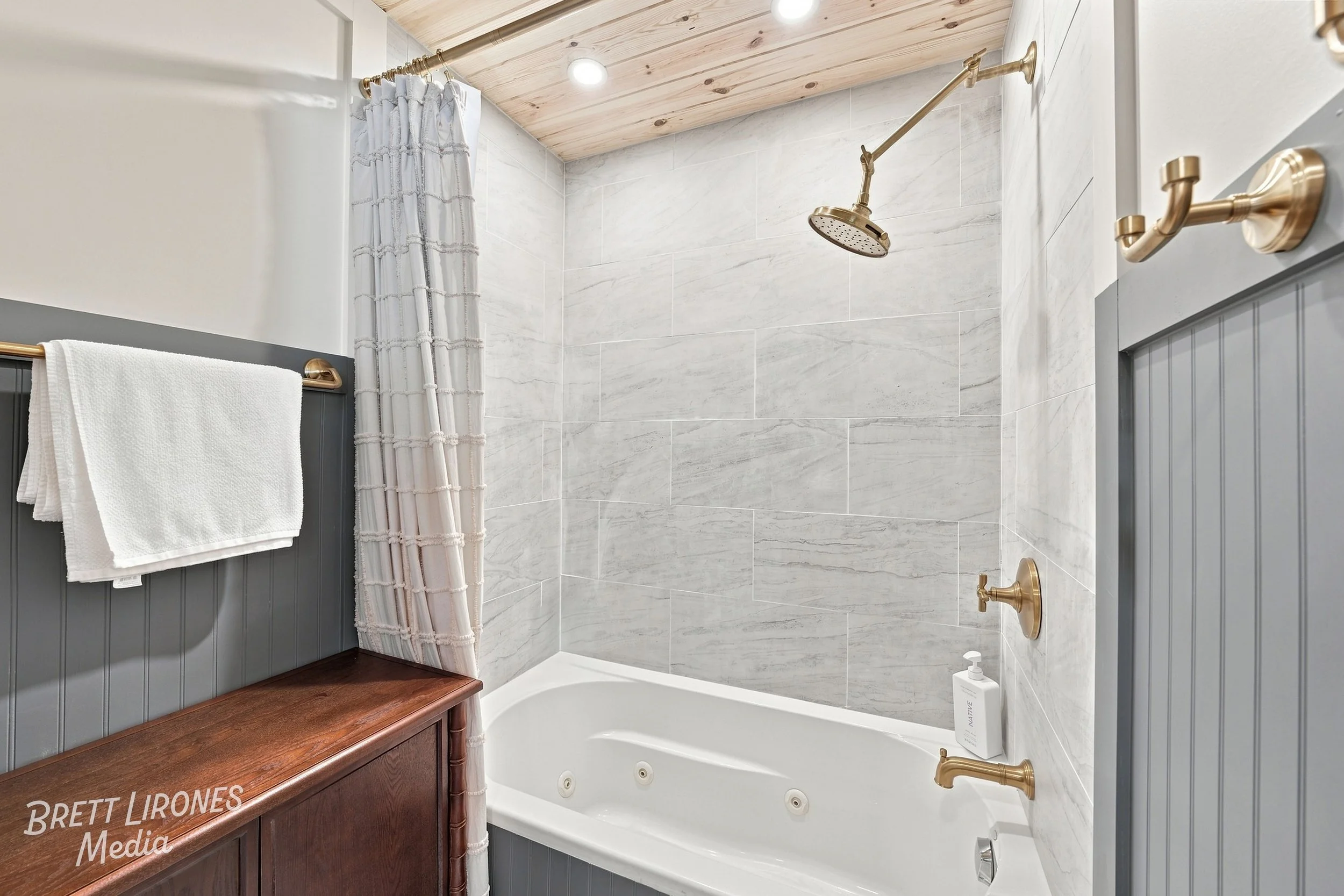 Watermark_web_A_7408733_HDR.jpg