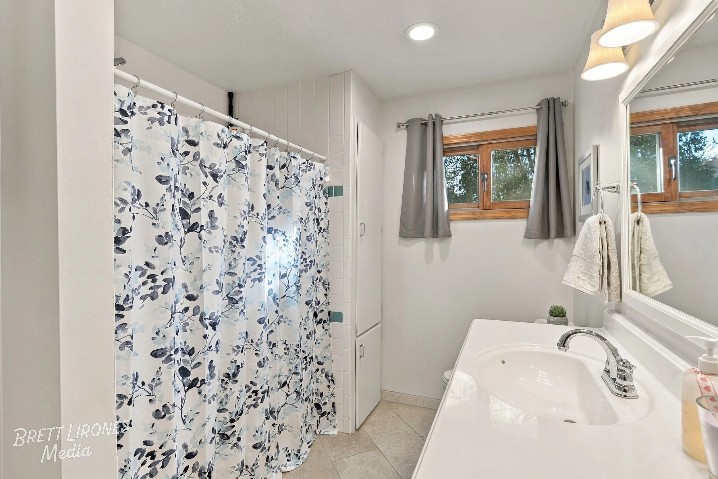 Watermark_web_7R500324_HDR.jpg