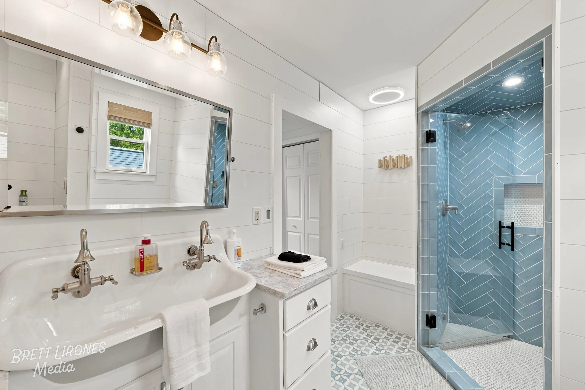 Watermark_web_A_7408618_HDR.jpg