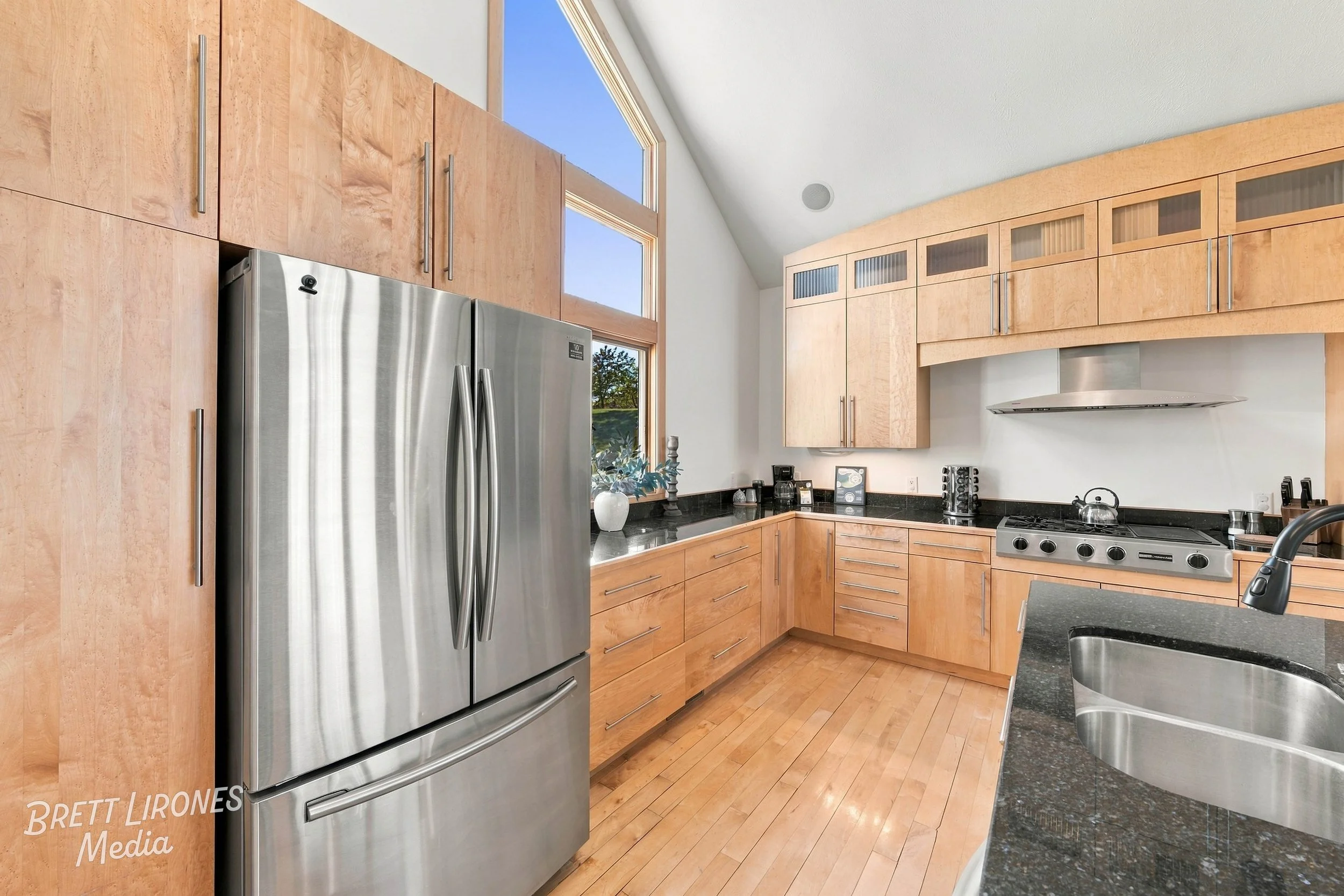 Watermark_web_A7R05863_HDR.jpg