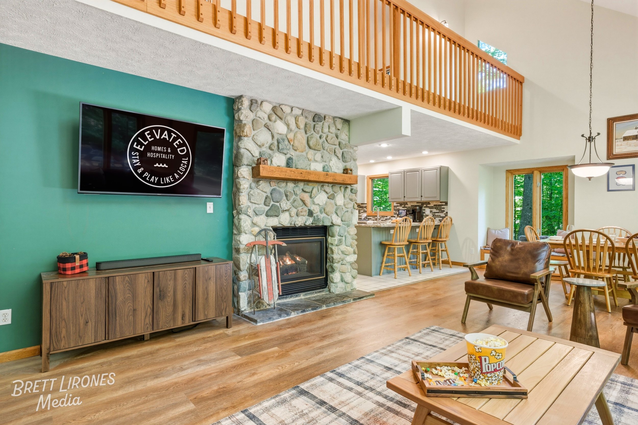 Watermark_web_A7401448_ba2f5eca-Edit.jpg