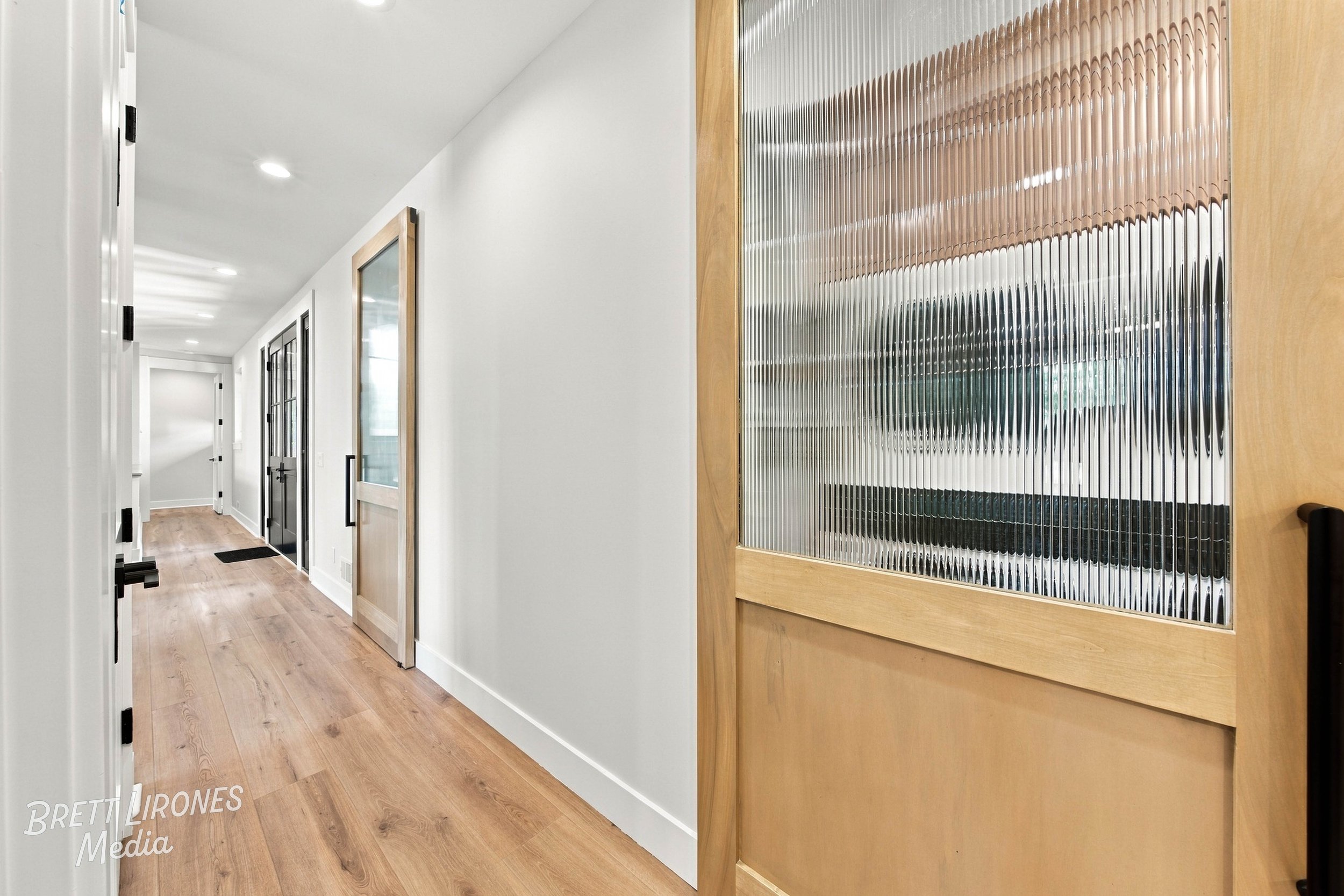Watermark_web_A7R03961_HDR.jpg