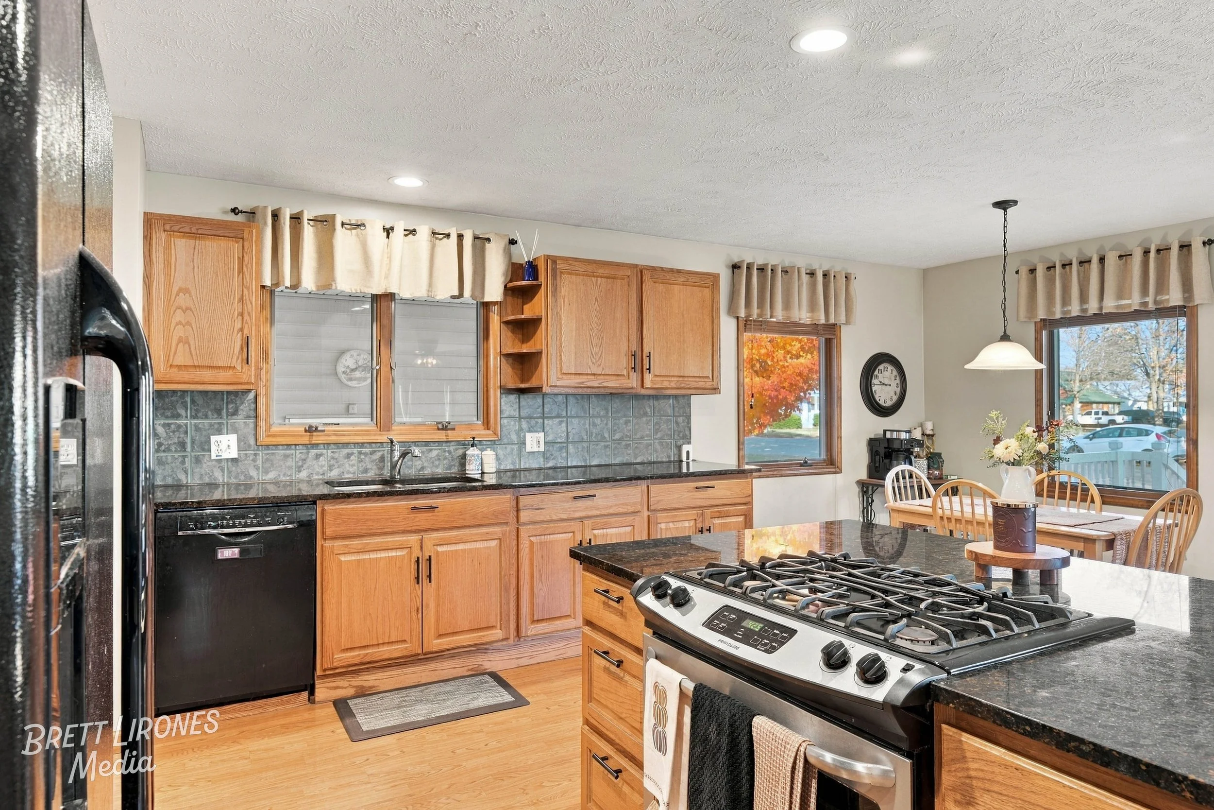 Watermark_web_7R500314_HDR.jpg
