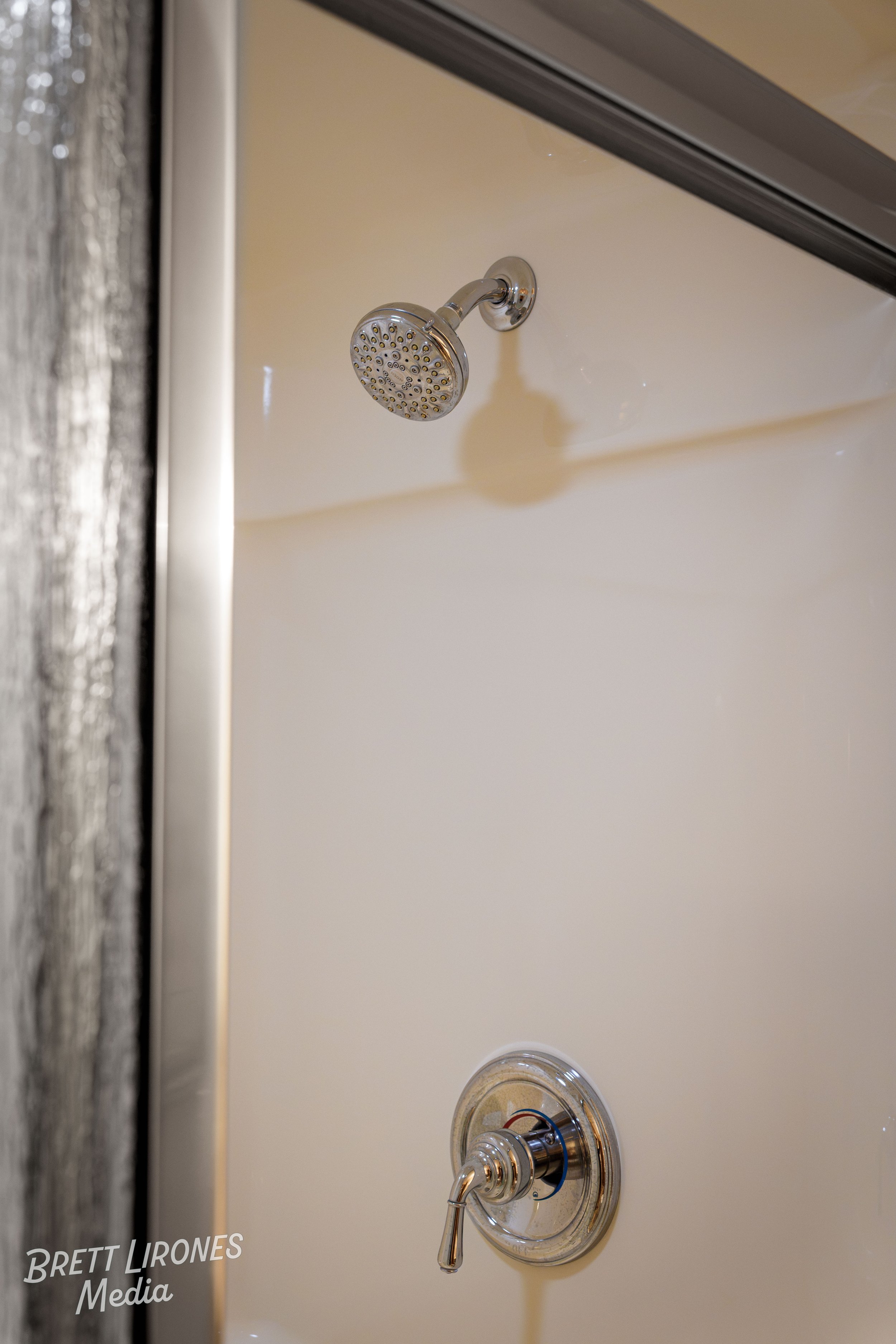 Watermark_web_A9300190.jpg