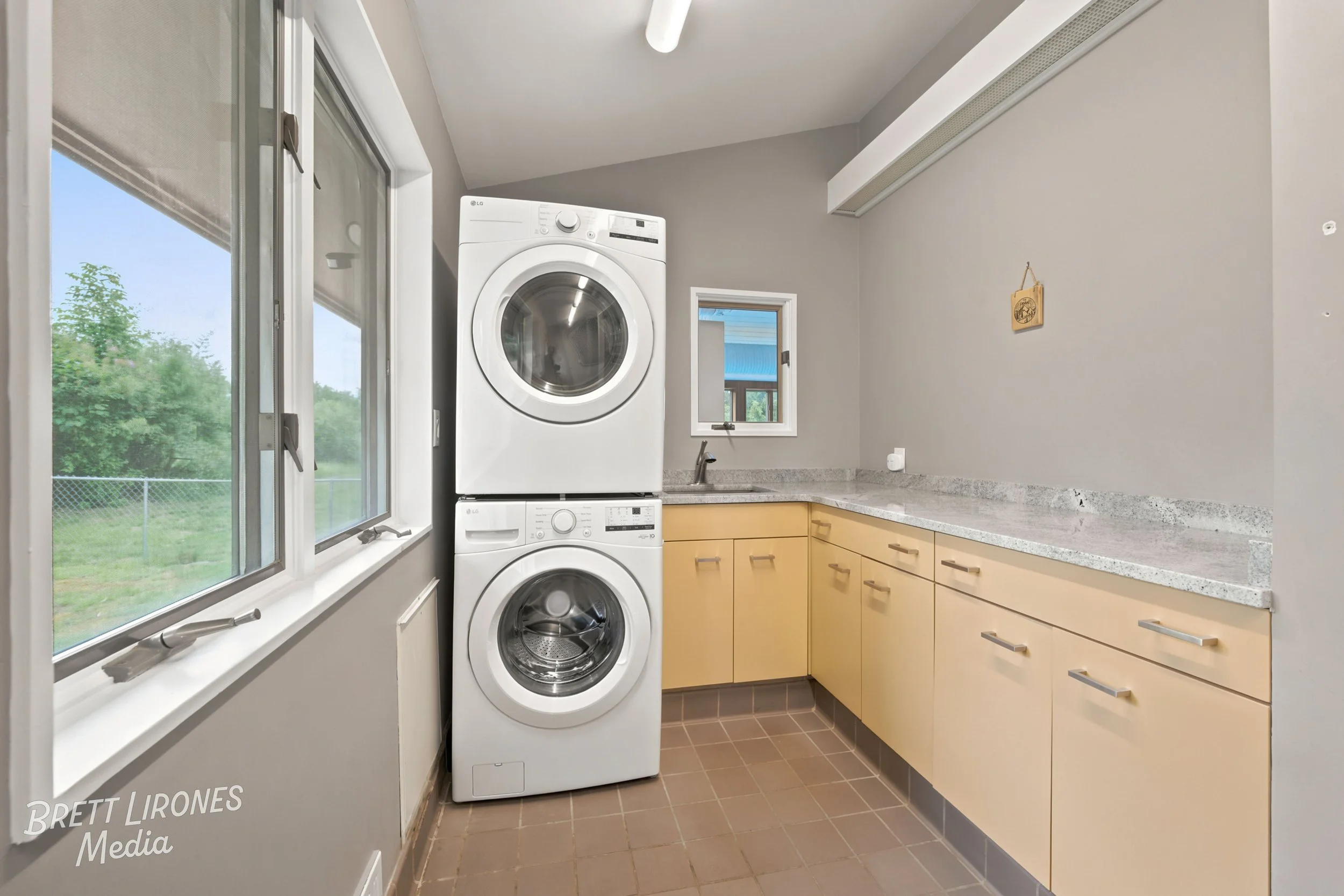 Watermark_web_A7403251_HDR.jpg