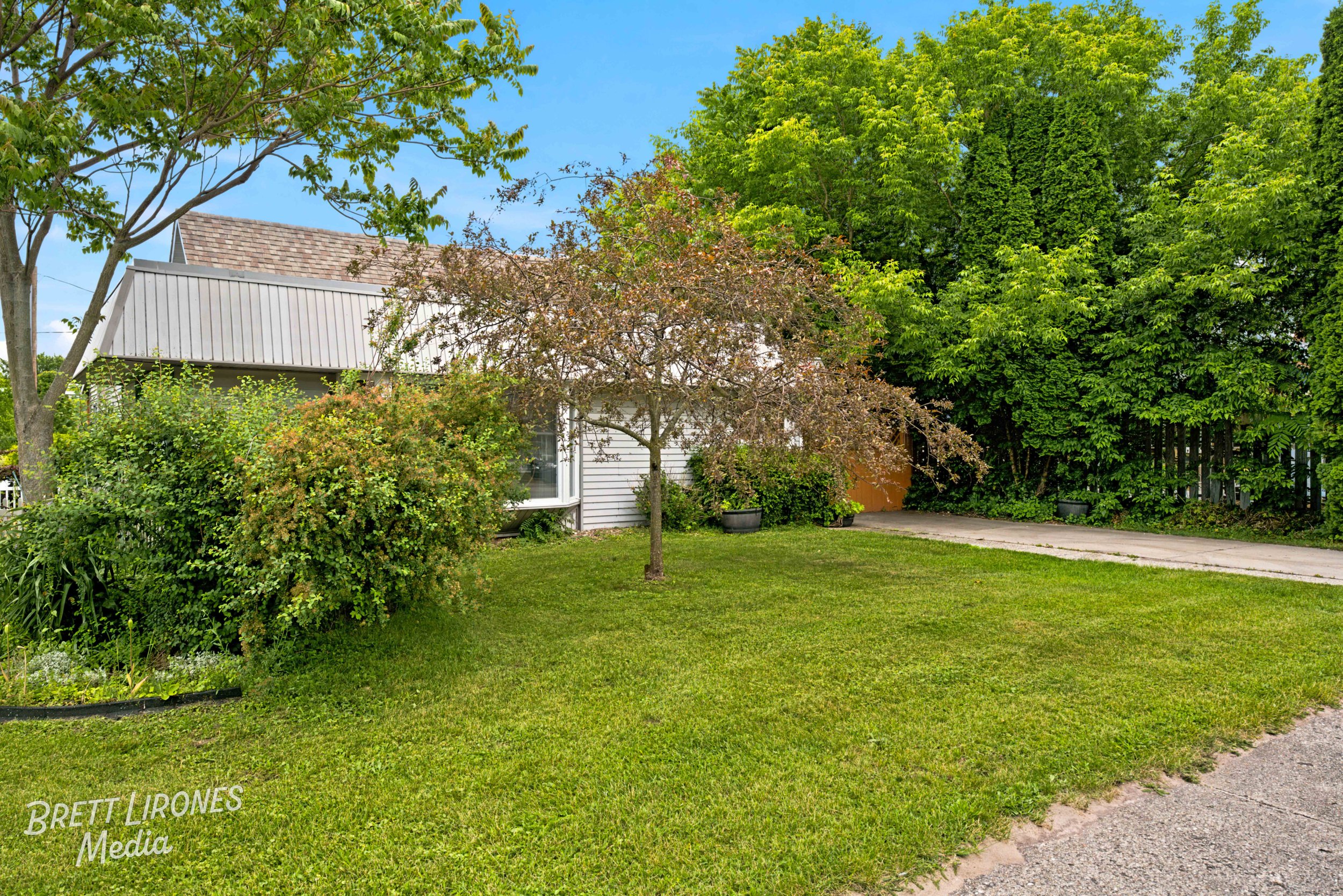 Watermark_web_A7R09255_HDR.jpg