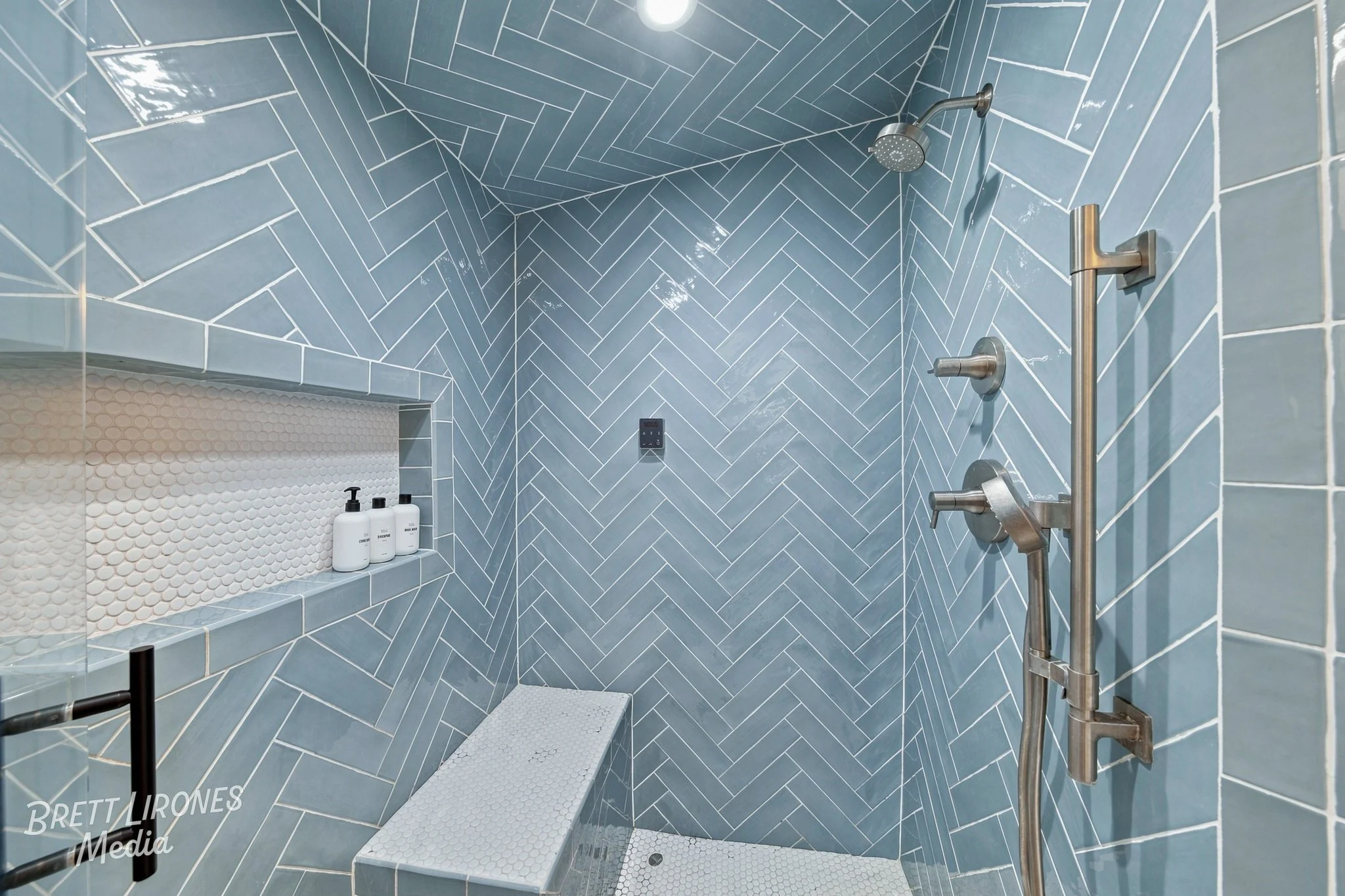 Watermark_web_A_7408633_HDR.jpg