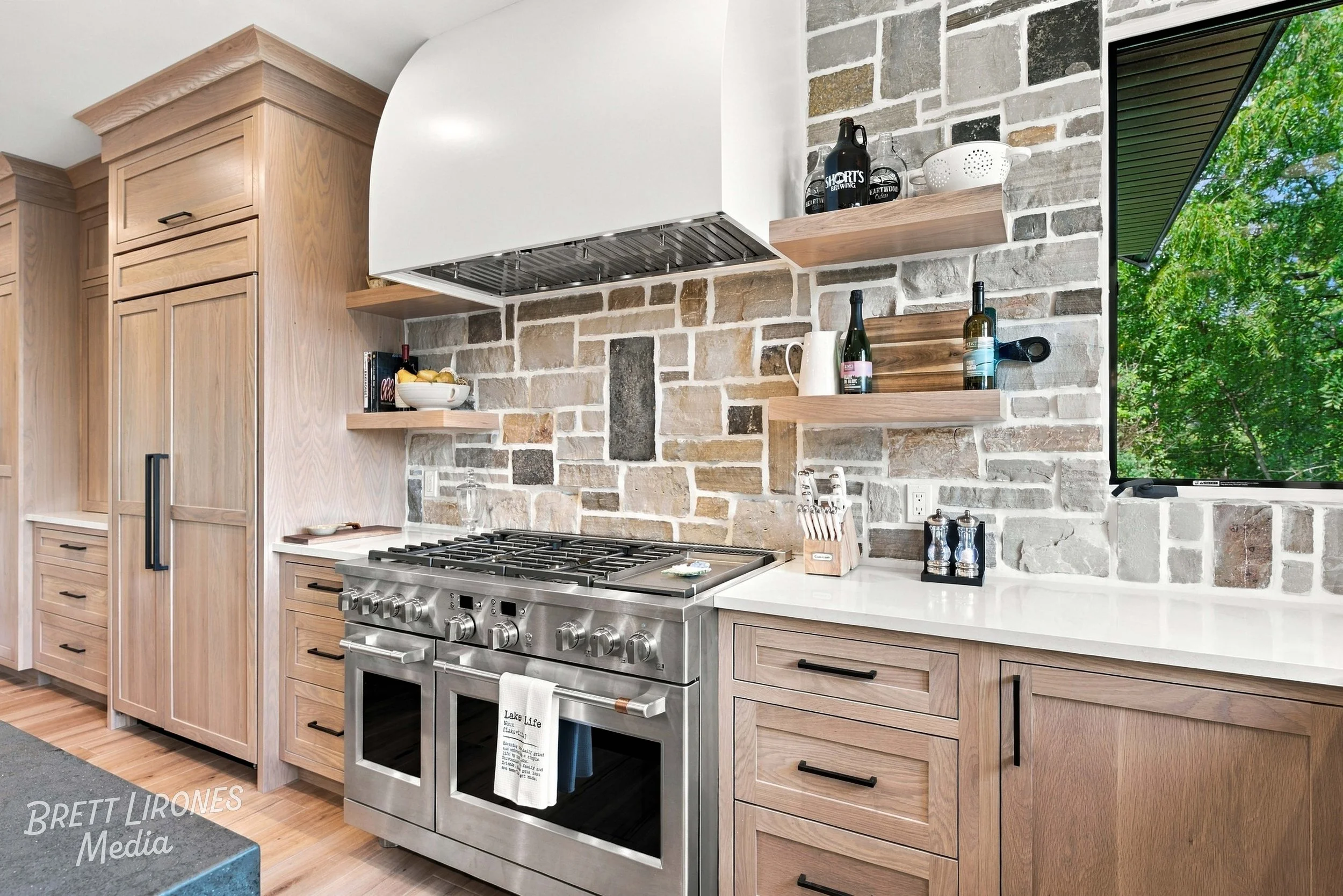 Watermark_web_A7R03736_HDR.jpg