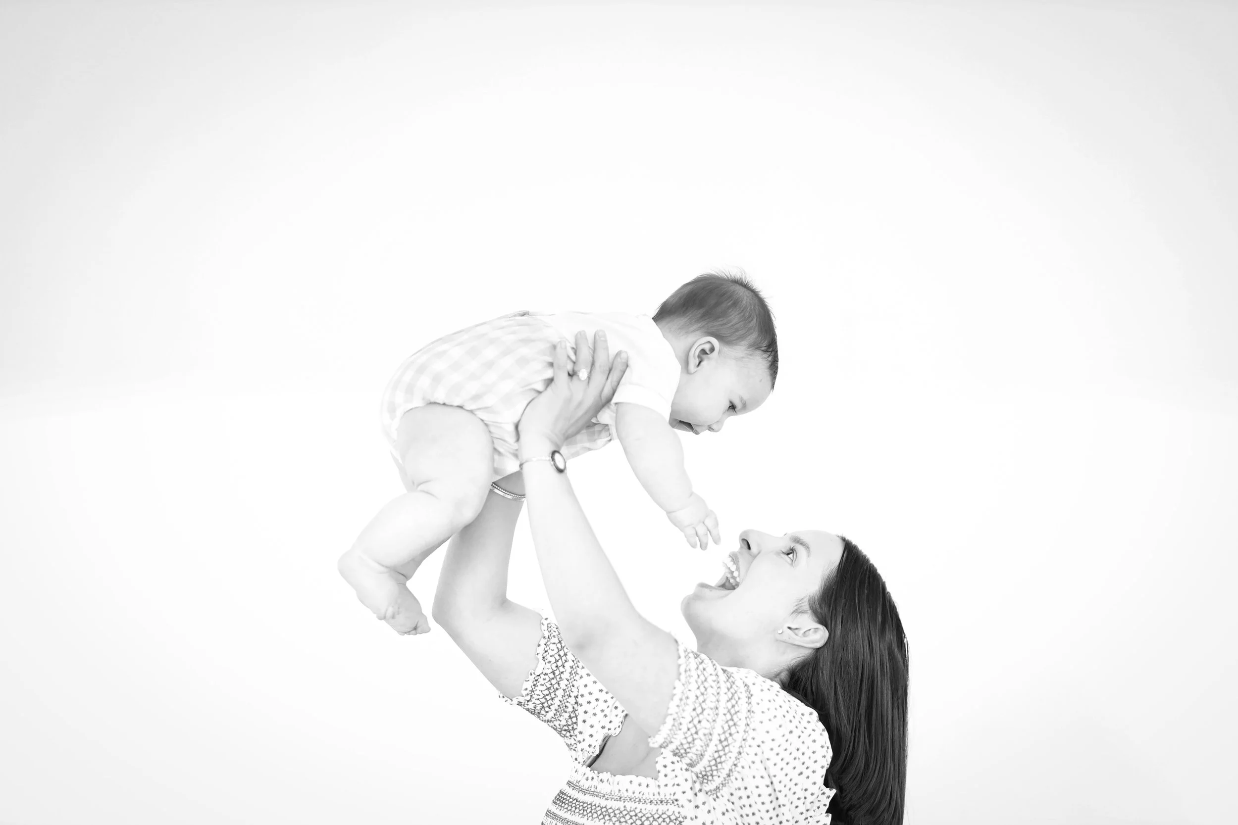 26.08.09 - Roy Family-15.jpg