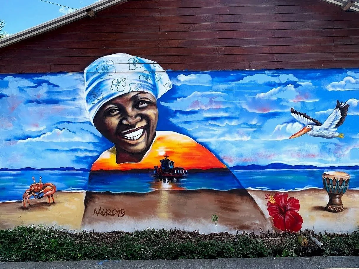 Mural Casa Nostra, Livingstone Guatemala 2018