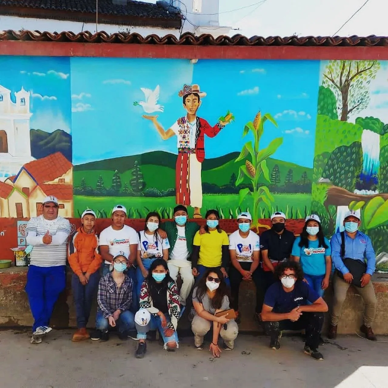 Asesoría, Diseño y Colaboración Mural Paz Joven 2021
