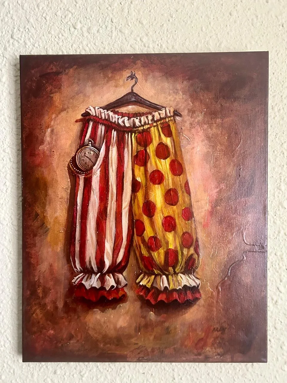 Pantalon de payaso con barniz.jpeg