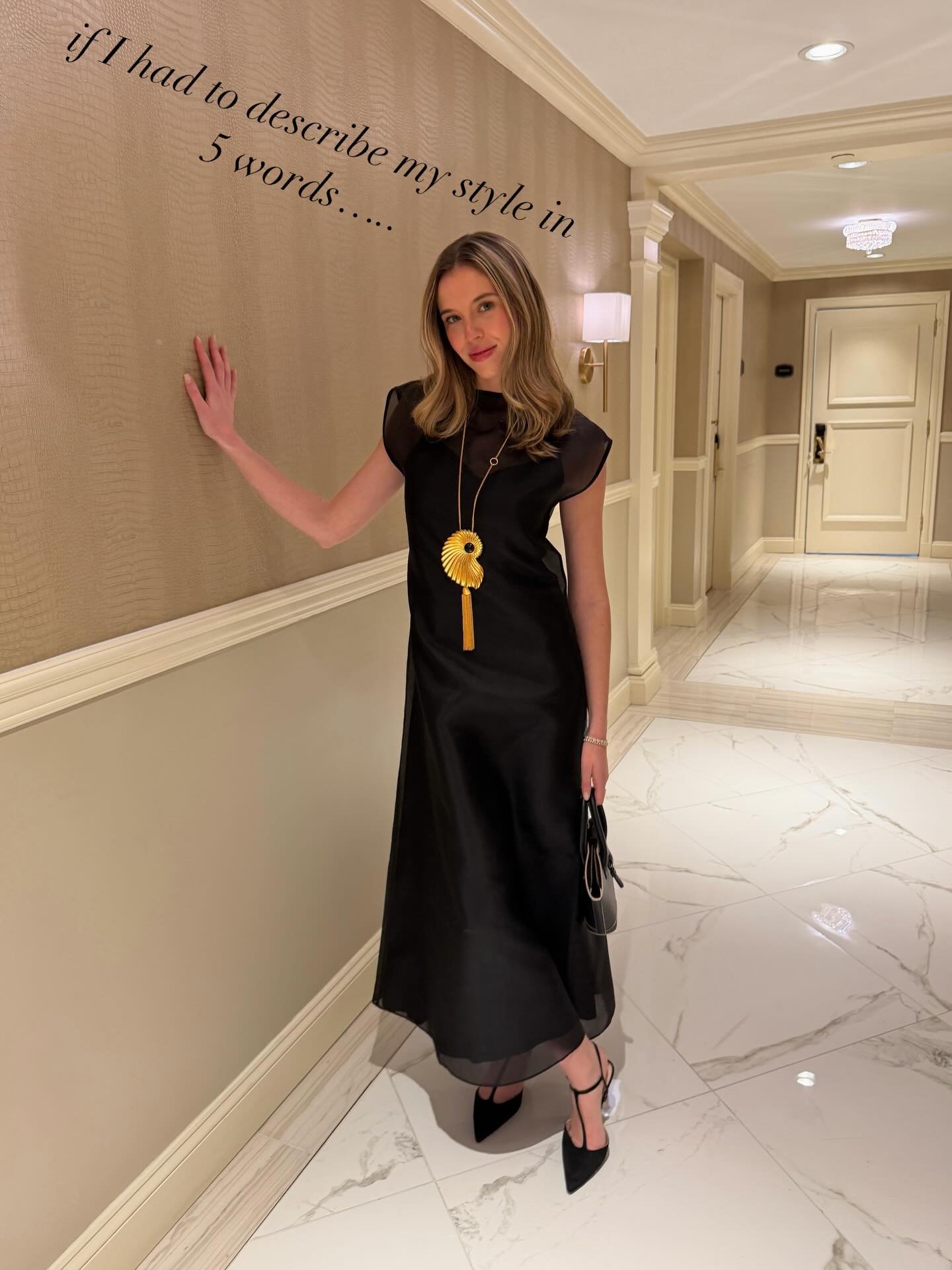 If you live somewhere between minimalist and maximalist, love a statement piece, but swear by a strong foundation of staples &mdash; we probably have very similar style📿☕️🕶️🦓🤍

#styleinspo #ootd #classicstyle