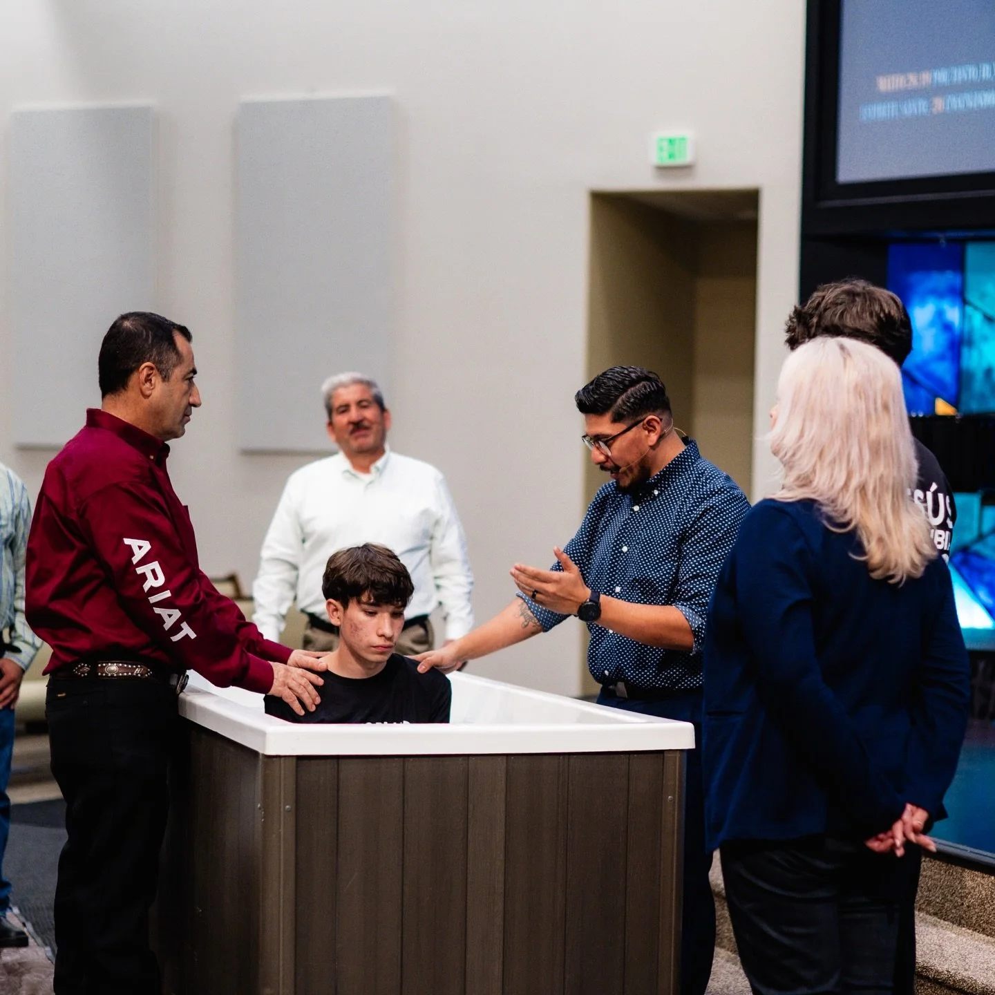 En Enero 11, 2026 tuvimos nuestros primeros bautizos. Fue una gran alegr&iacute;a y bendici&oacute;n ser parte del caminar de estos j&oacute;venes. 

Este Marzo 15 tendremos un servicio especial de bautismo. Estamos muy emocionados y contentos de ser