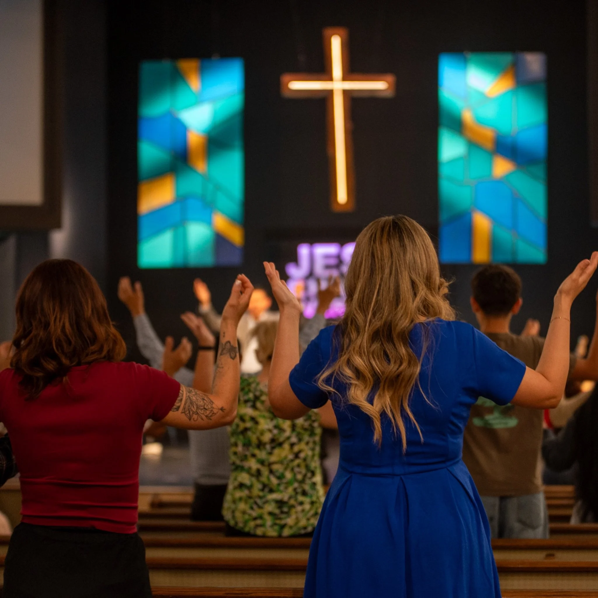 Si est&aacute;s buscando una iglesia donde puedas adorar en espa&ntilde;ol, hoy es tu d&iacute;a. &Uacute;nete a nosotros esta ma&ntilde;ana en Cornerstone Espa&ntilde;ol &mdash; un lugar donde eres bienvenido tal como eres.

📍 Cornerstone Community