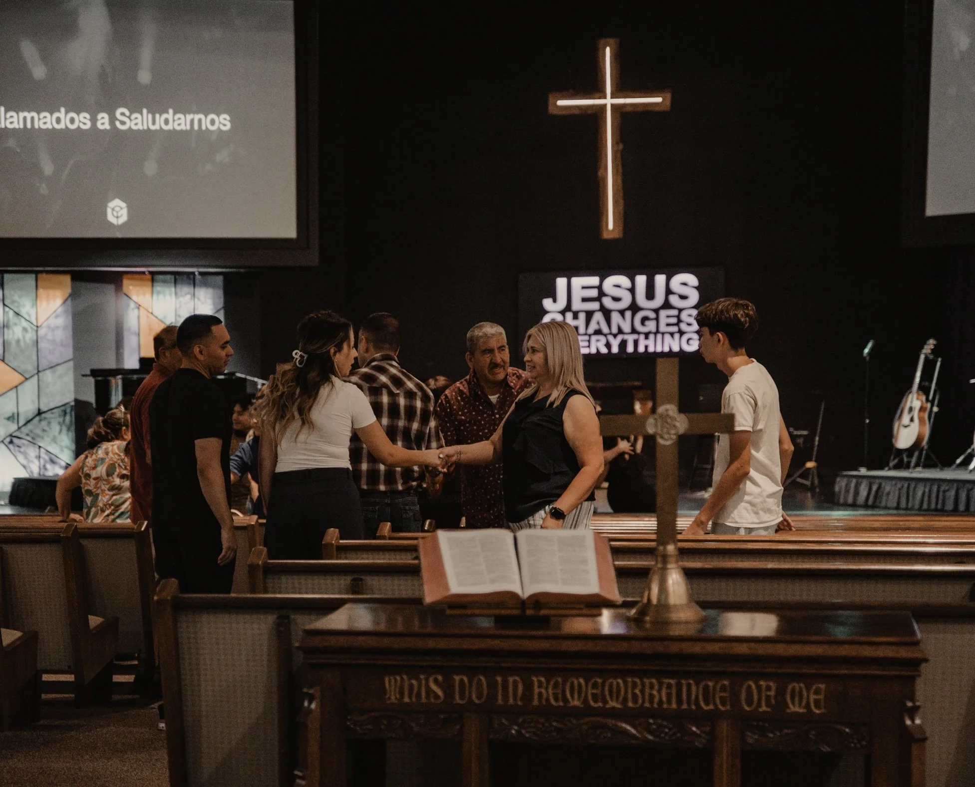 domingo-cornerstone-iglesia