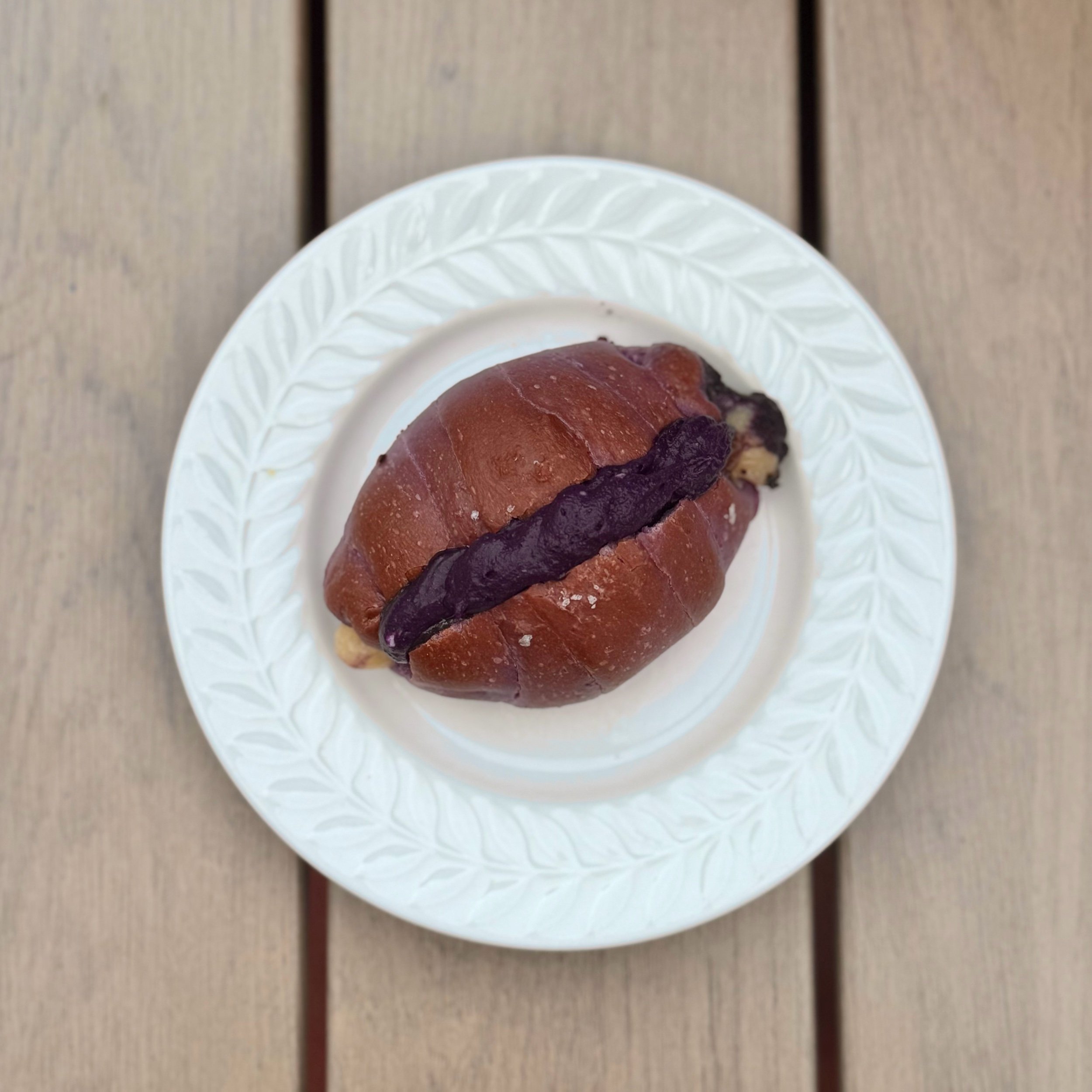 vegan ube mochi shio pan