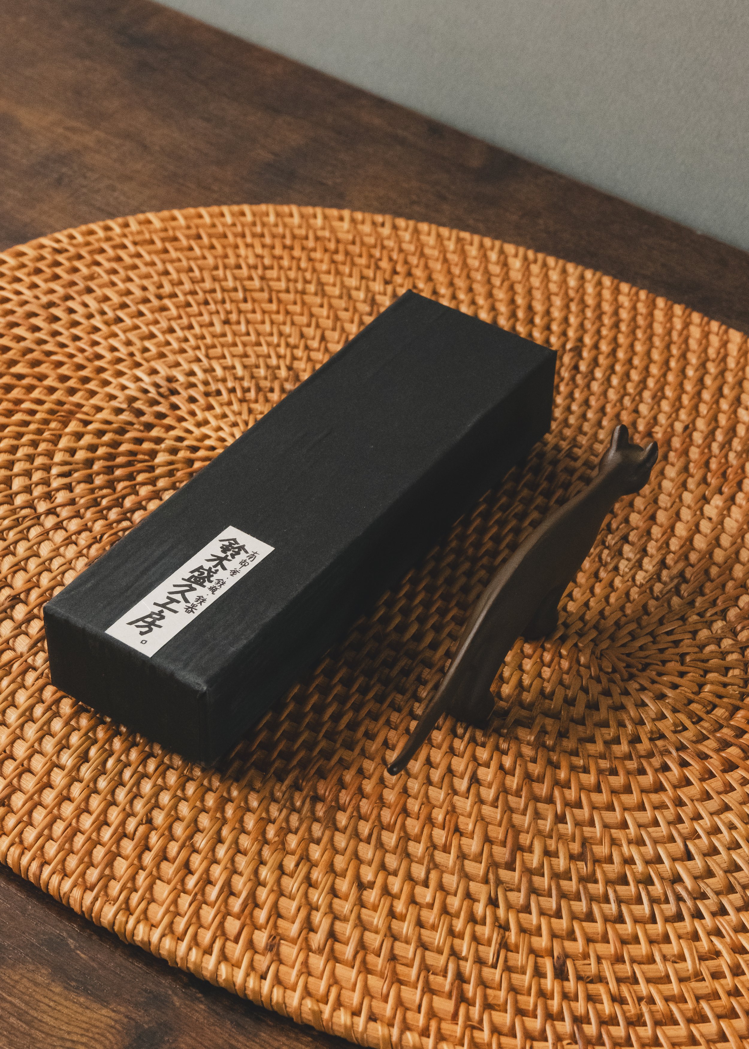 Authentic boxed Nambu Tekki artifact. Collectible cast iron cat specimen from Iwate, Japan. Perfect vintage gift for cat lovers and design collectors.