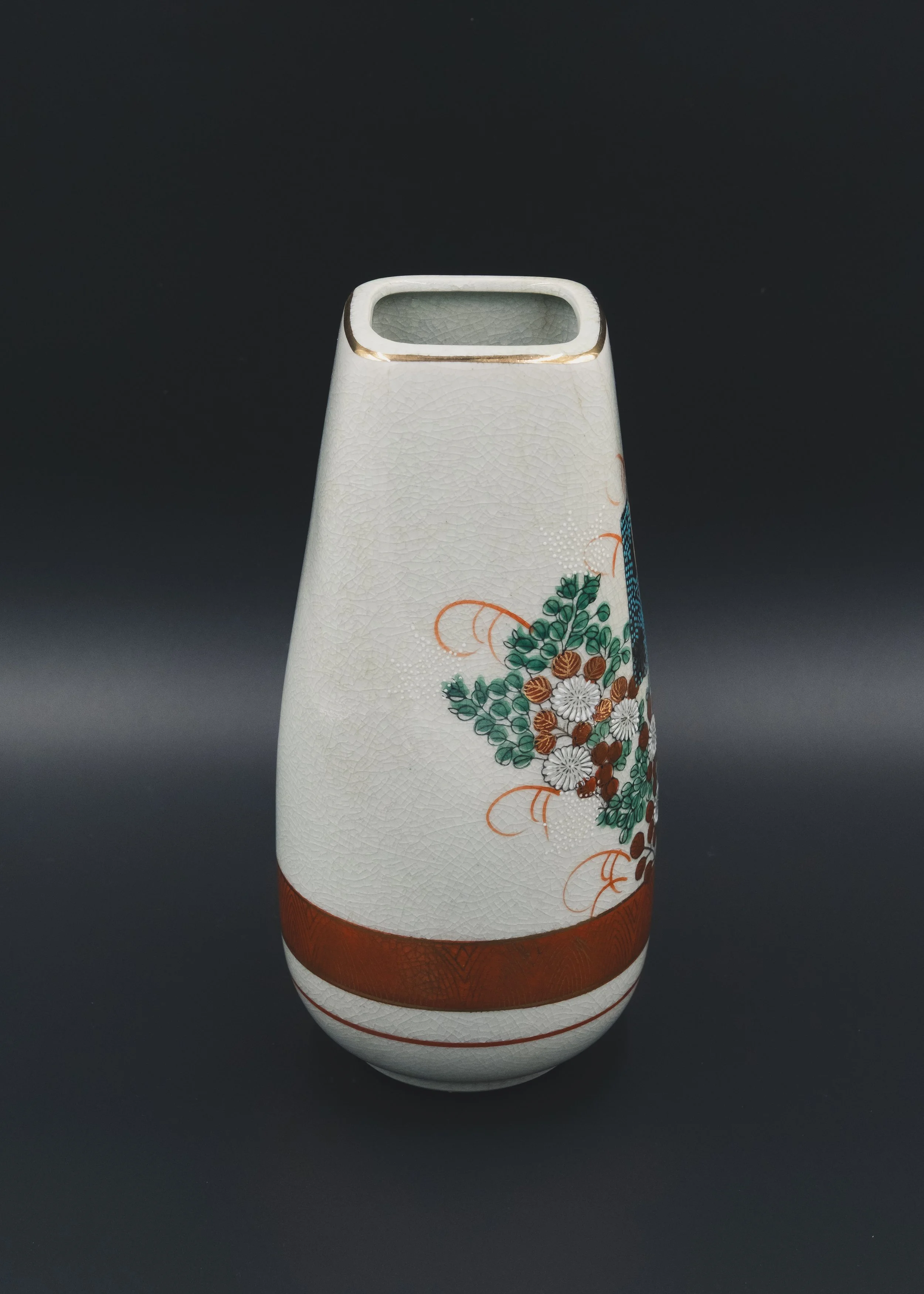 Exquisite vintage Japanese Kinrande ceramic flower vase with hand-painted gold waka poetry script and colorful floral patterns on white crackle glaze surface.