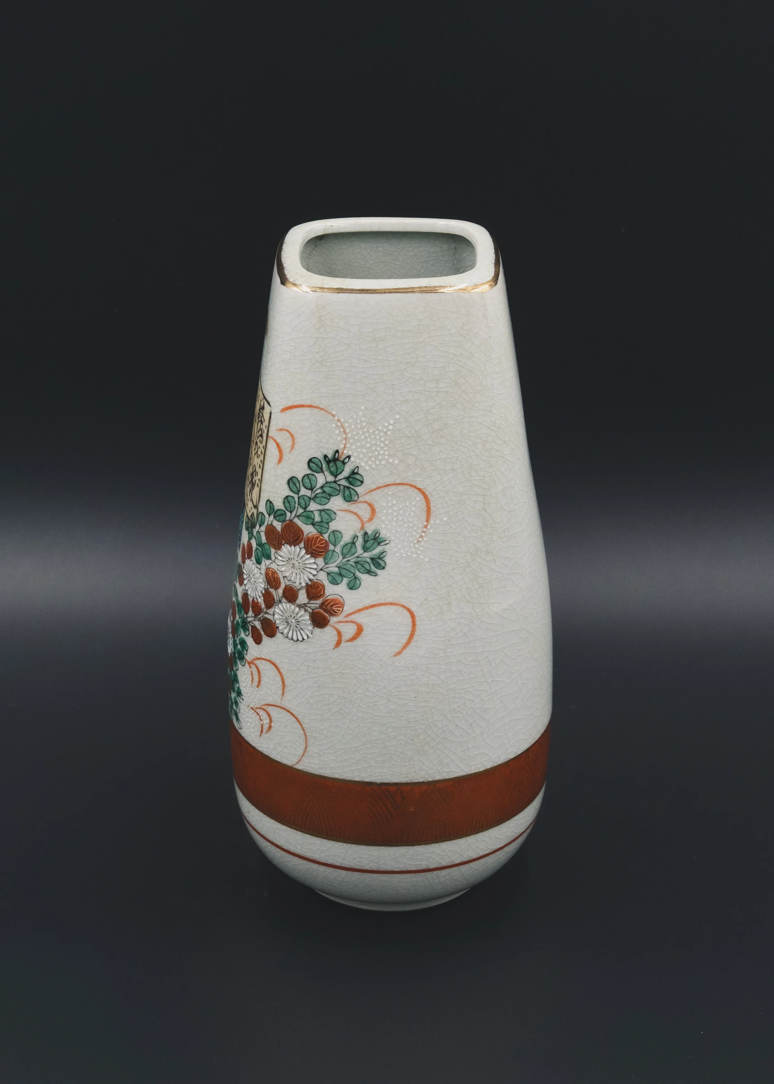 Exquisite vintage Japanese Kinrande ceramic flower vase with hand-painted gold waka poetry script and colorful floral patterns on white crackle glaze surface.