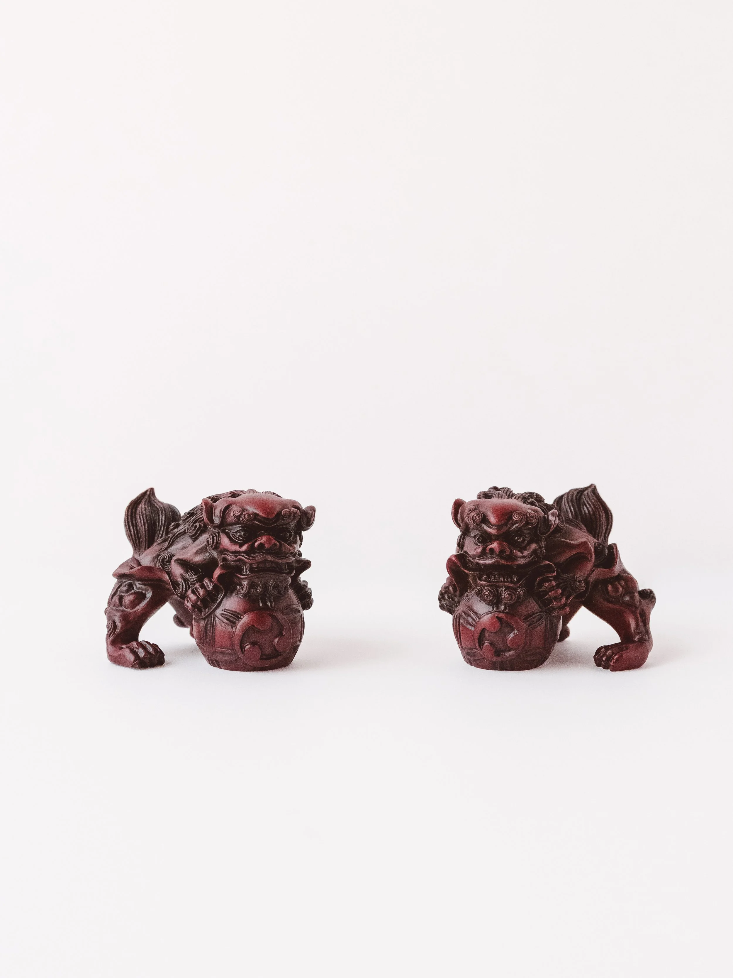 CRIMSON GUARDIANS 1689