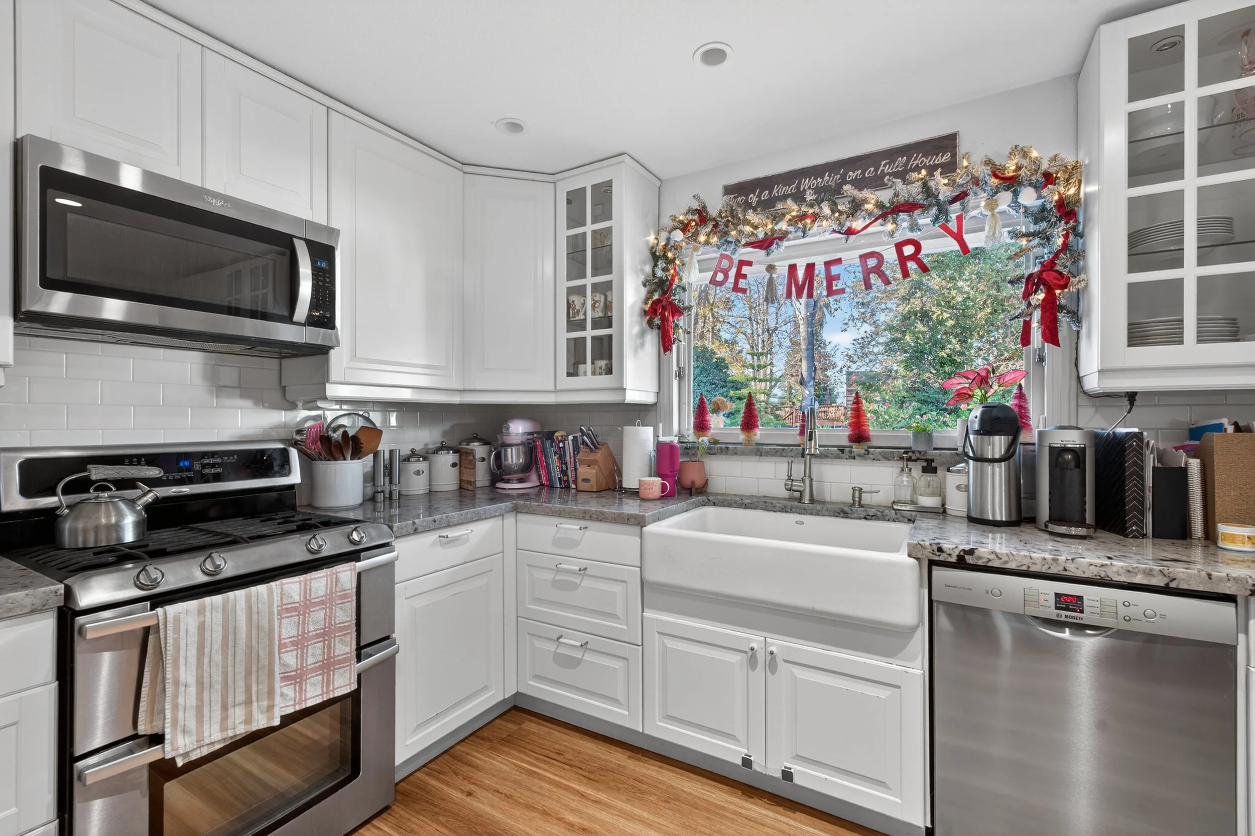 Cummings camera shots (28).jpg