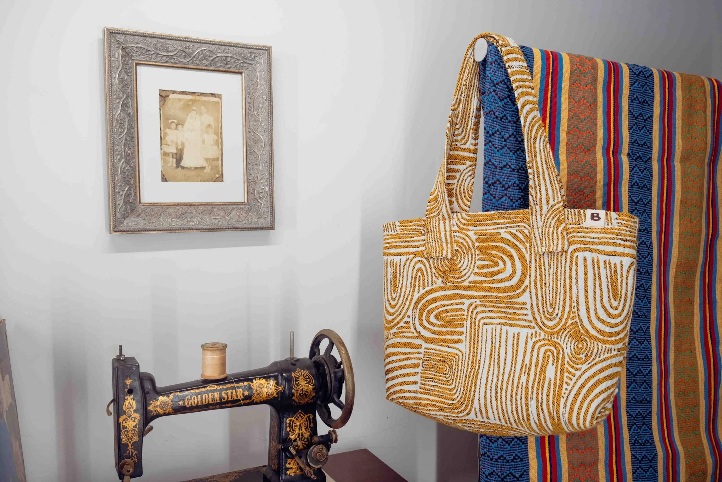 Bazurto Product Photography July 14 (16 of 16).jpg