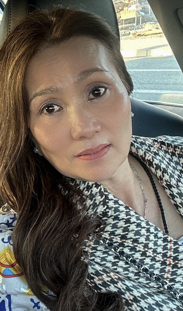 Kim Kim | Manicurist