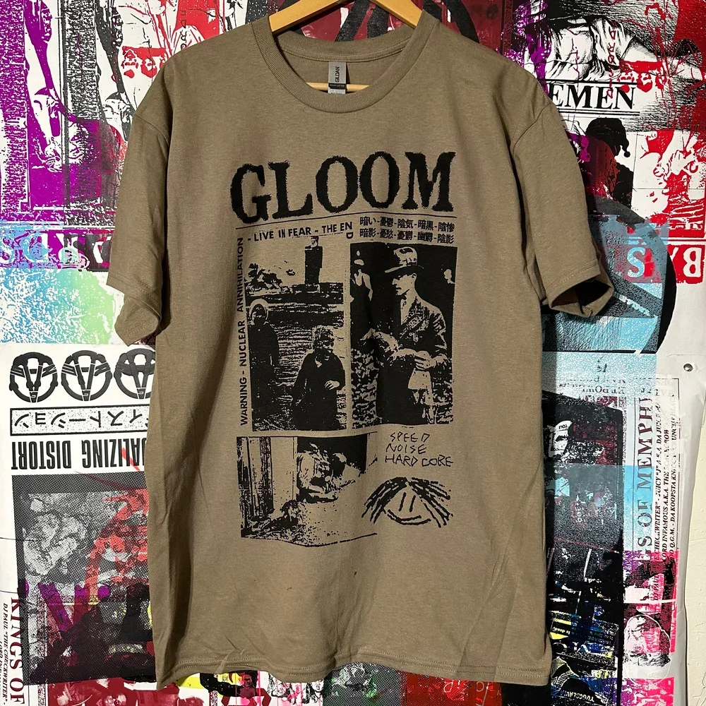 Gloom 暗い T-Shirt